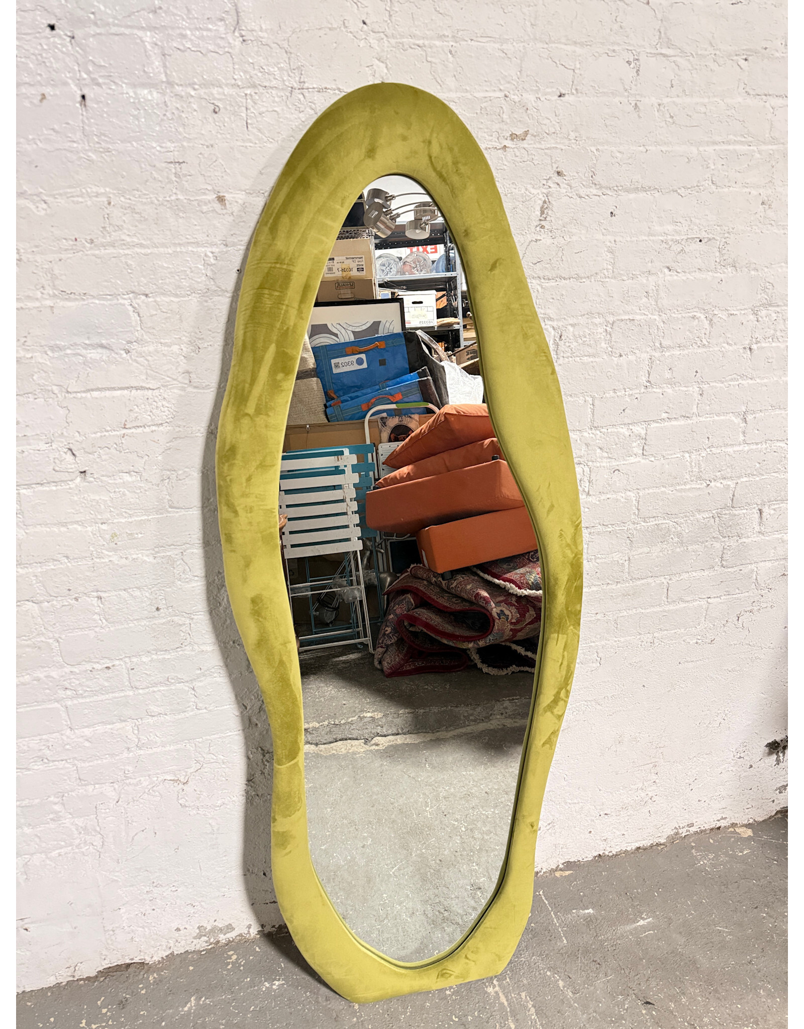 Modern Standing/Hanging Wavy Mirror in Green