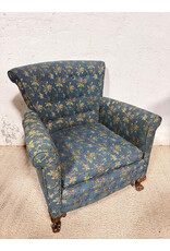 Queen Anne Style Wingback Accent Lounge Chair in that Blue Floral