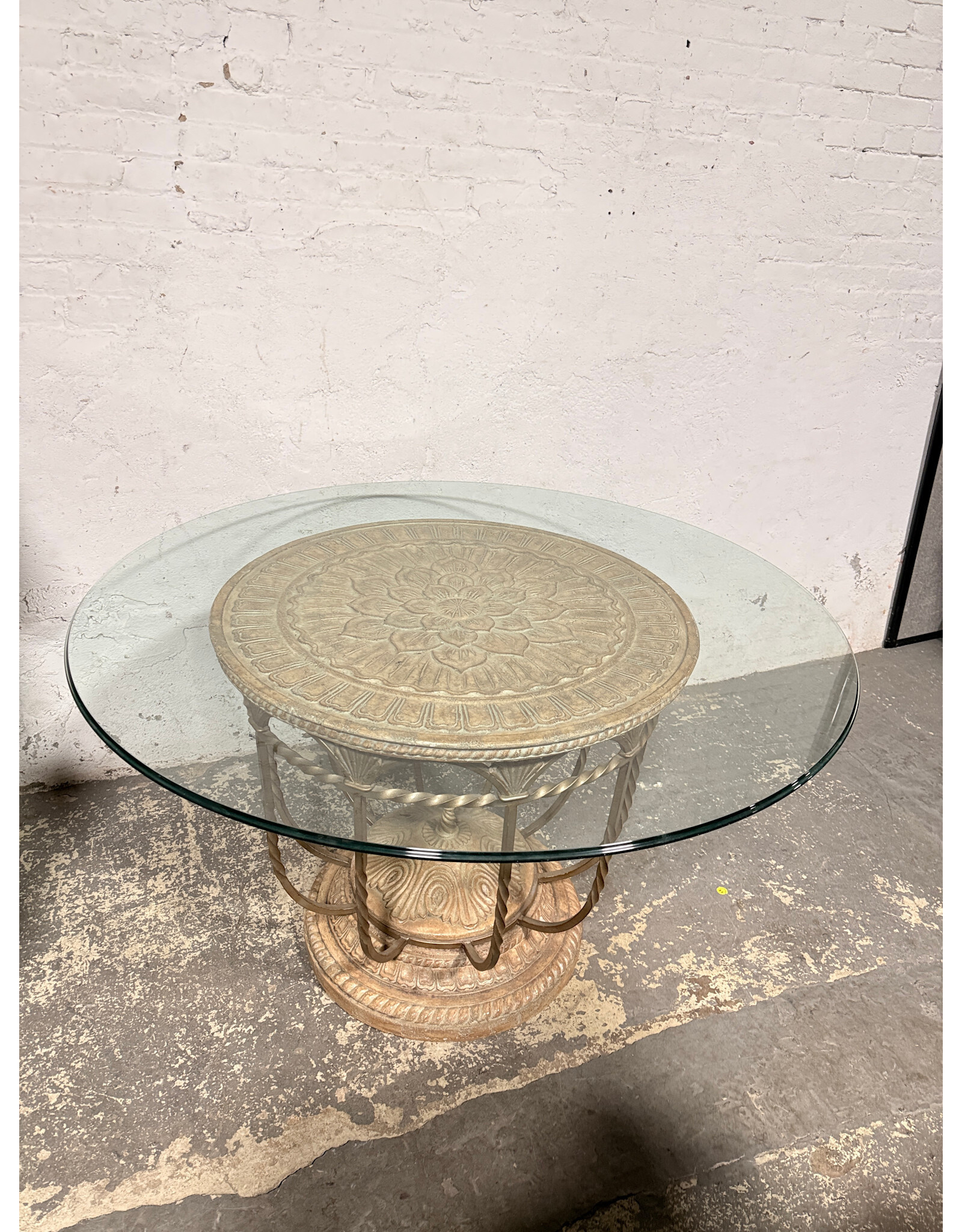 Round Glass Top, Decorative Ornate Pedestal Base Dining Table
