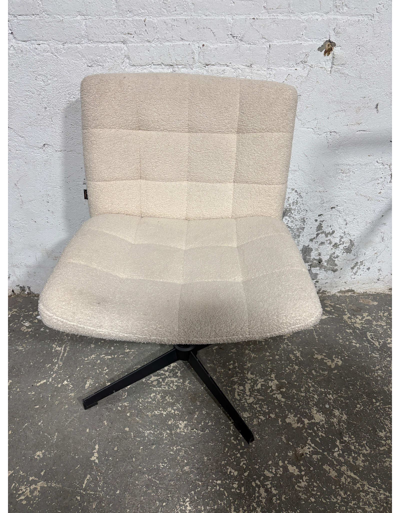 Boucle Task Chair