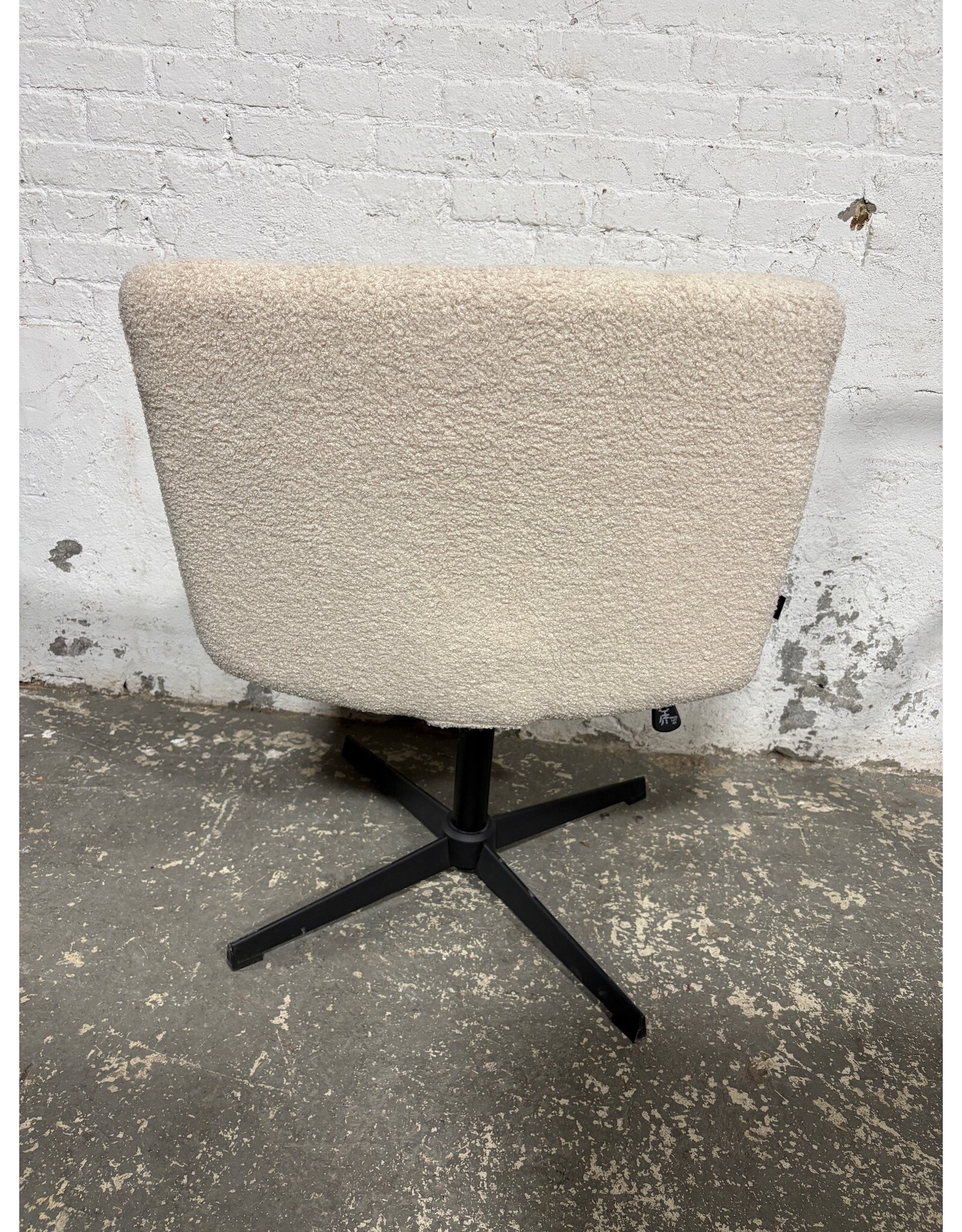 Boucle Task Chair