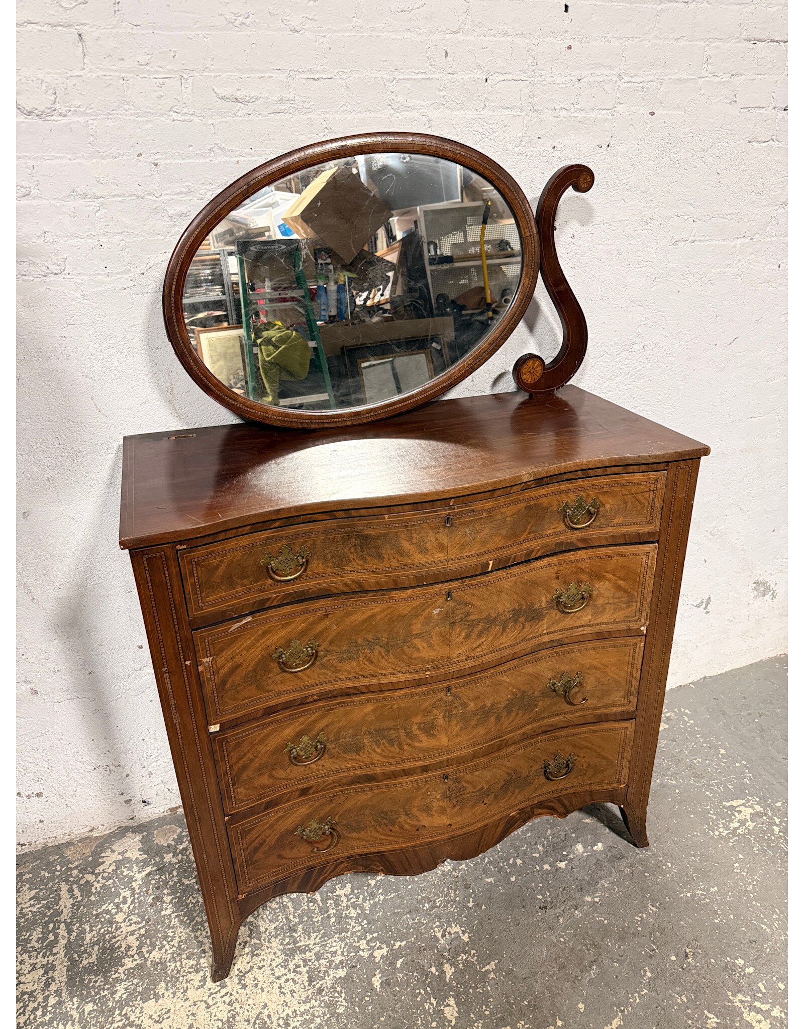 Bow Front Banded Inlaid Crotch Mahogany 4-Drawer Chest of Drawers with Mirror, Original Brasses