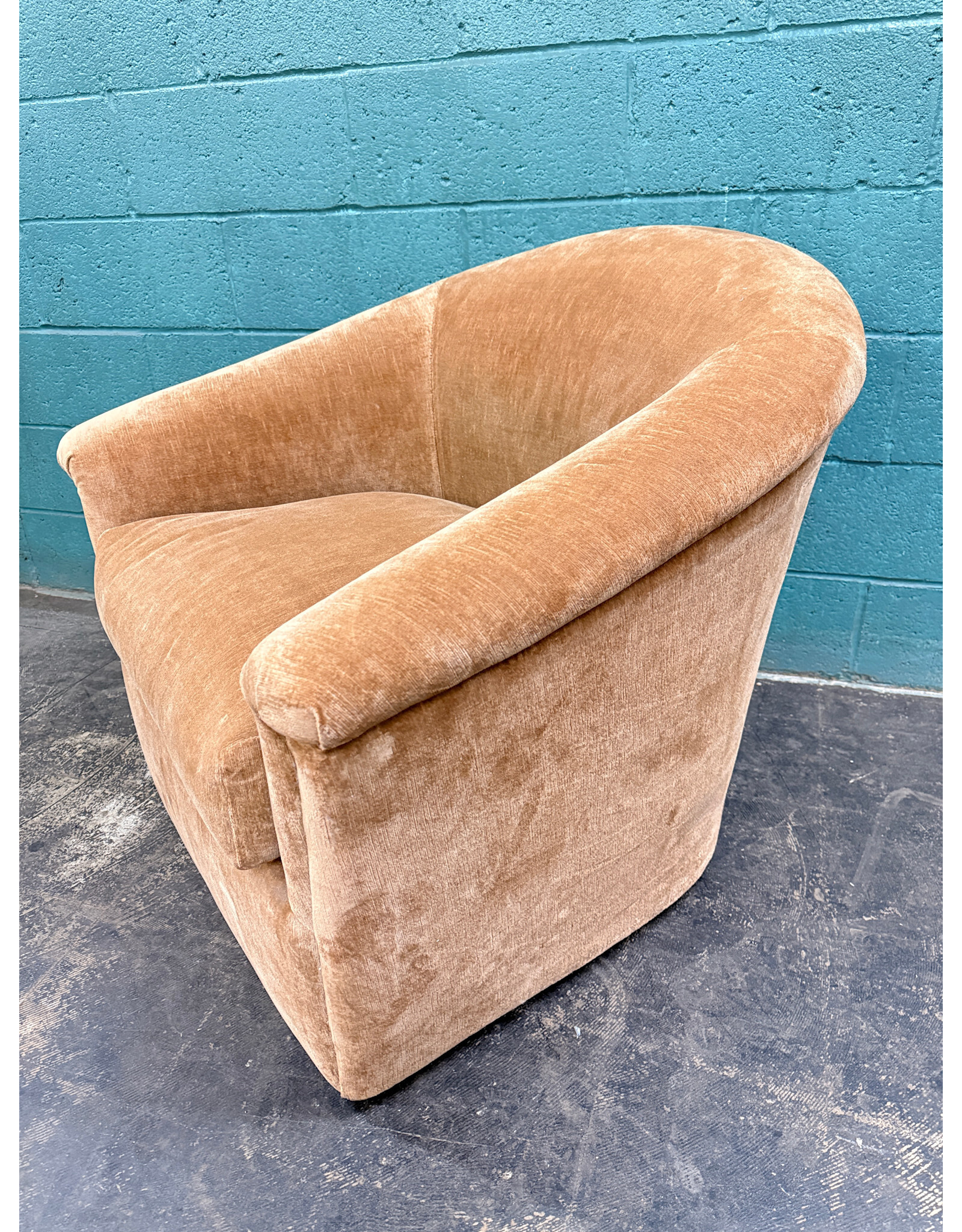 Modern Style Swivel Brown Comfy Lounge Chair