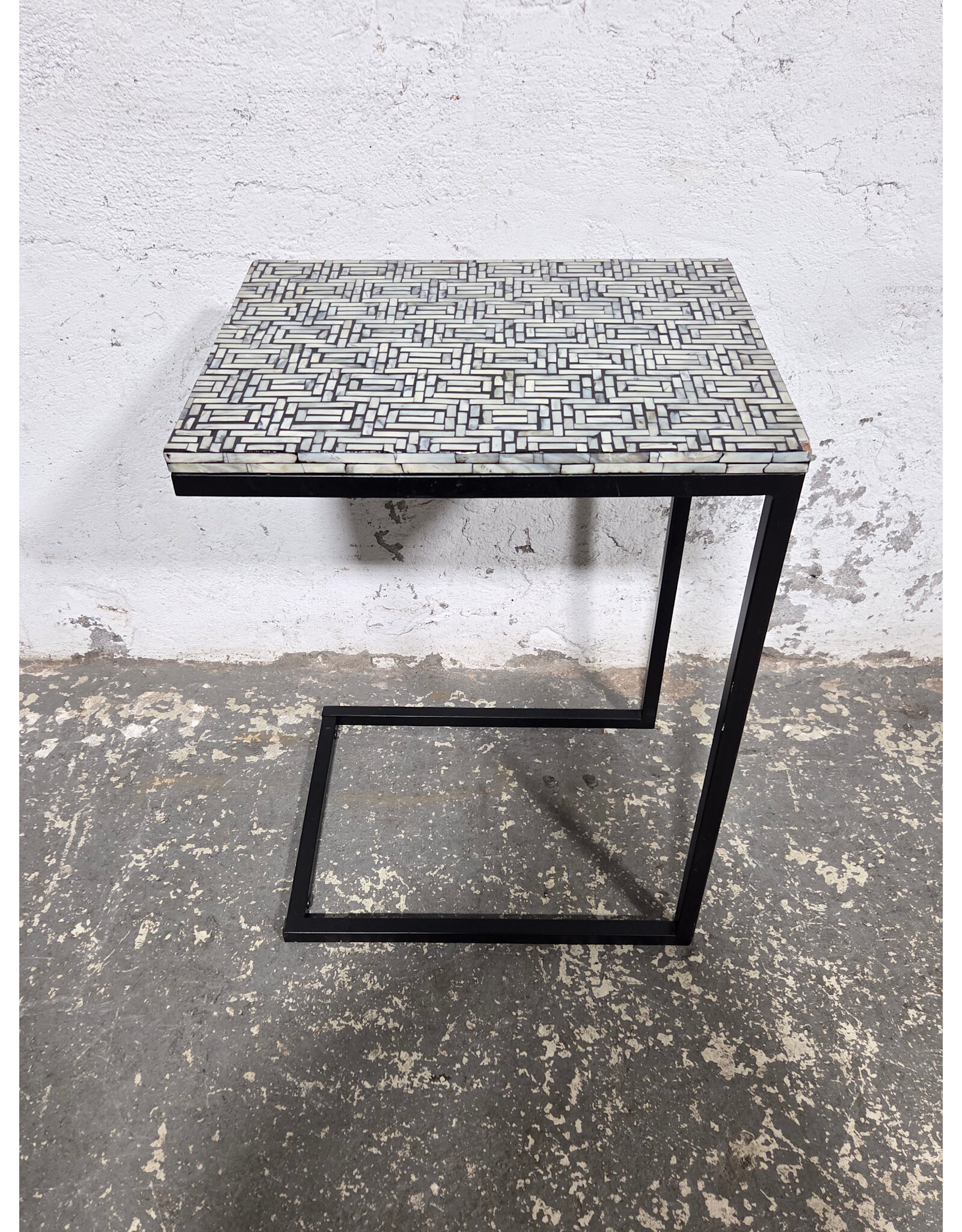 Pier-1 Inlay Top C-Table