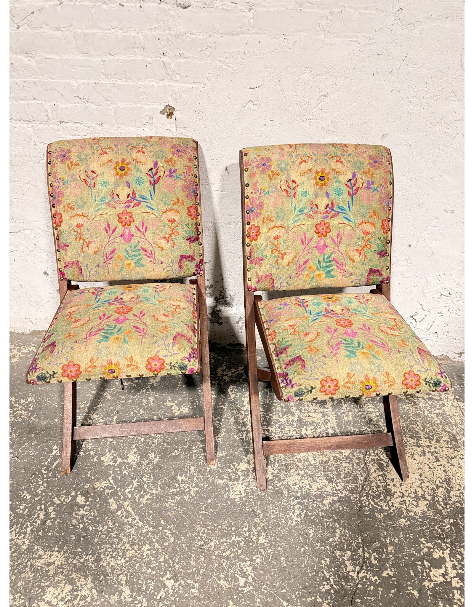 Upholstered Floral Fabric Folding Chair