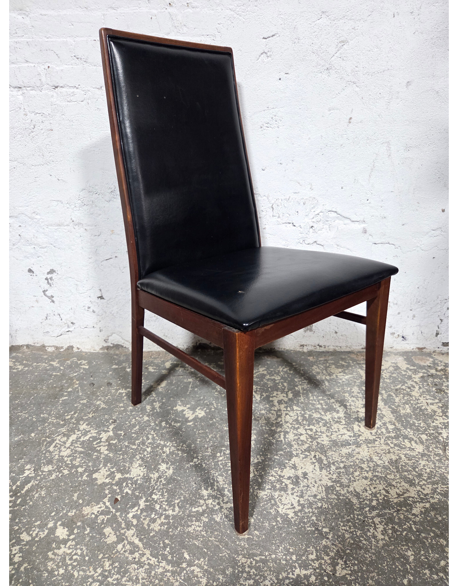 Dillingham Mid-Century Highback Dining Chair