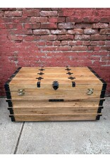 Coaster Simmons Wooden Storage Trunk