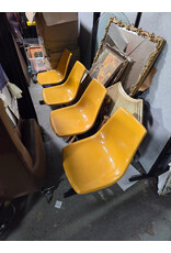 MCM Curry Fiberglass Krueger Metal Products 4 Seat Bench