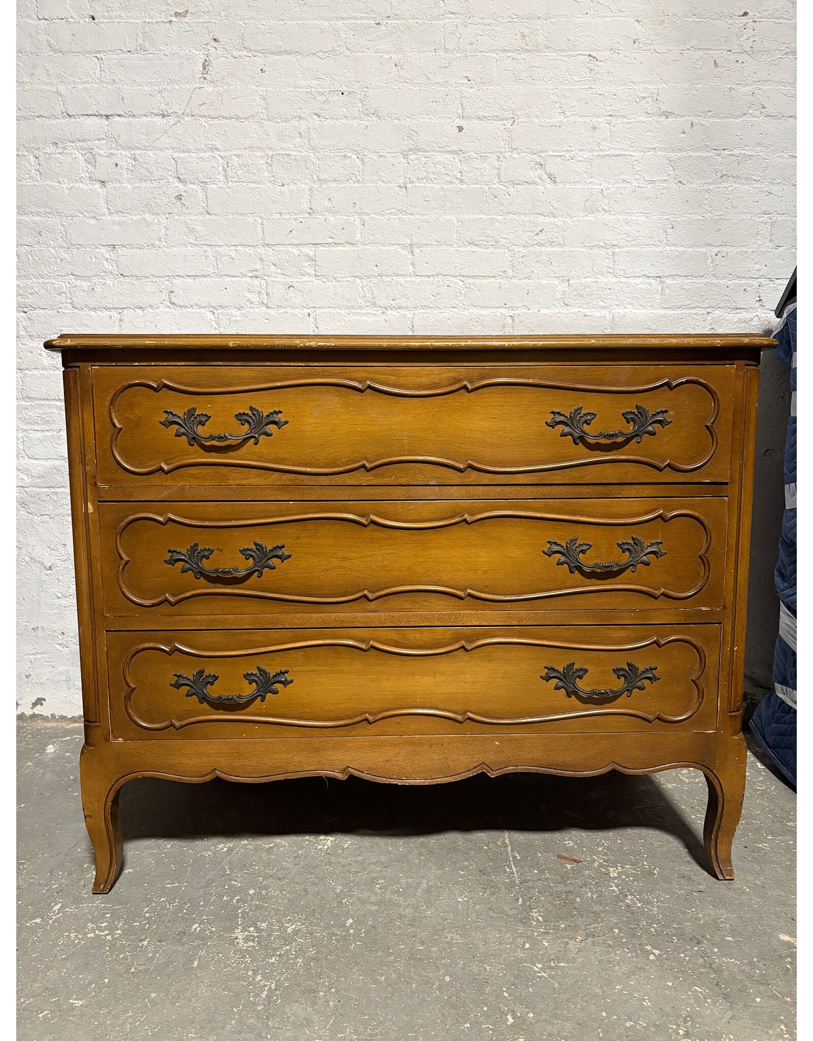 Cassard Romano Co. 3-Drawer Wooden Dresser