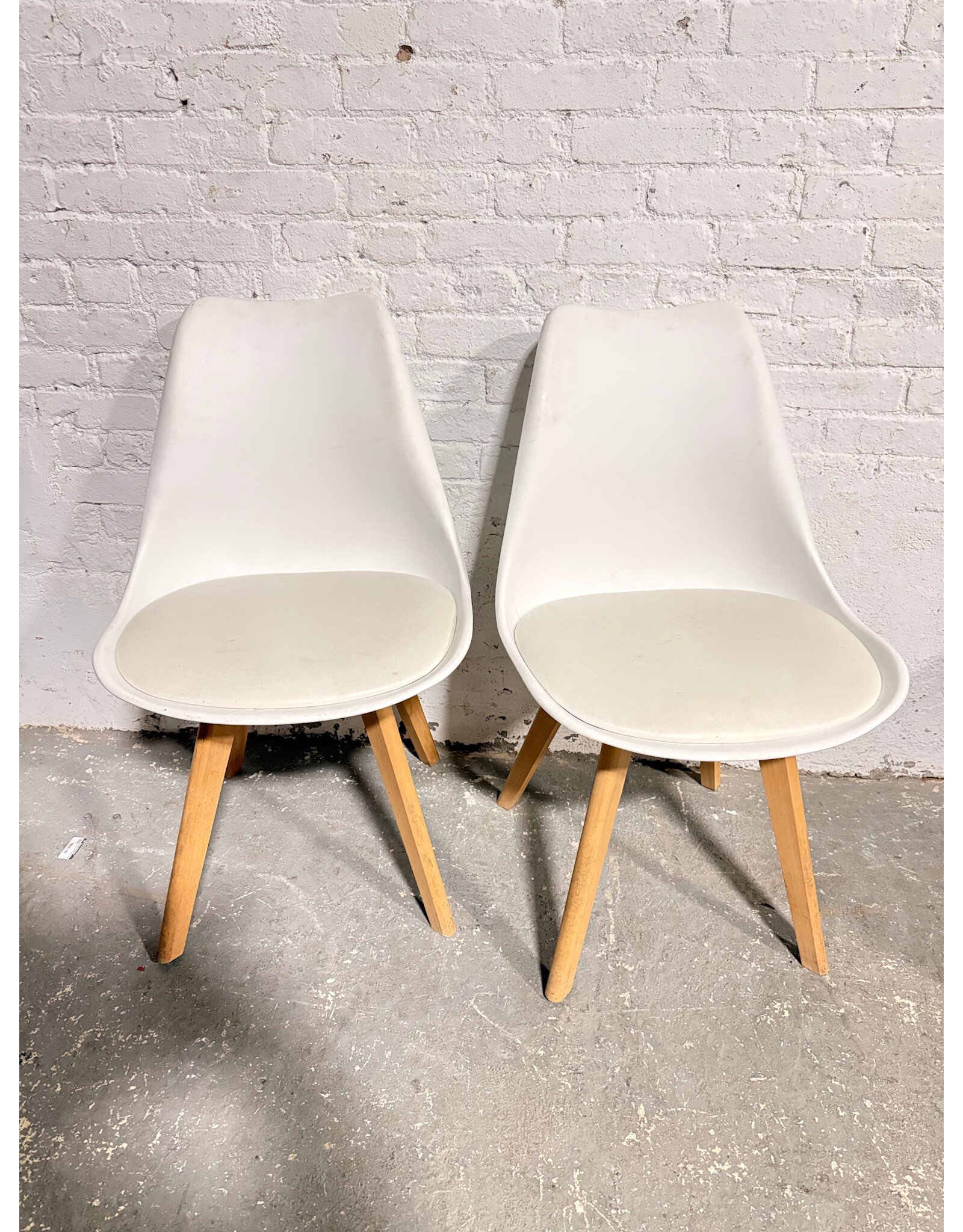 Modern White Side Chair