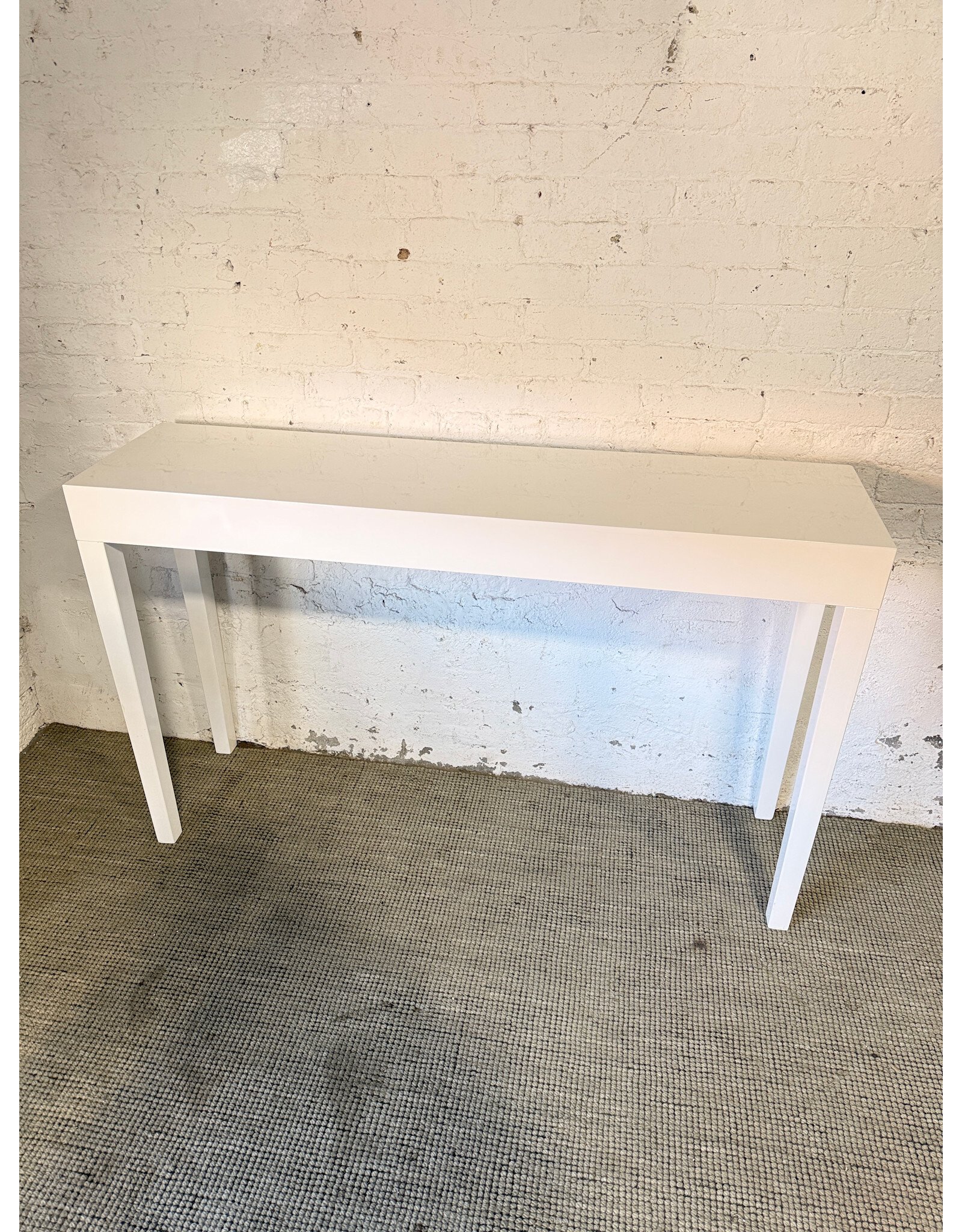Modern Amy Console Table in White