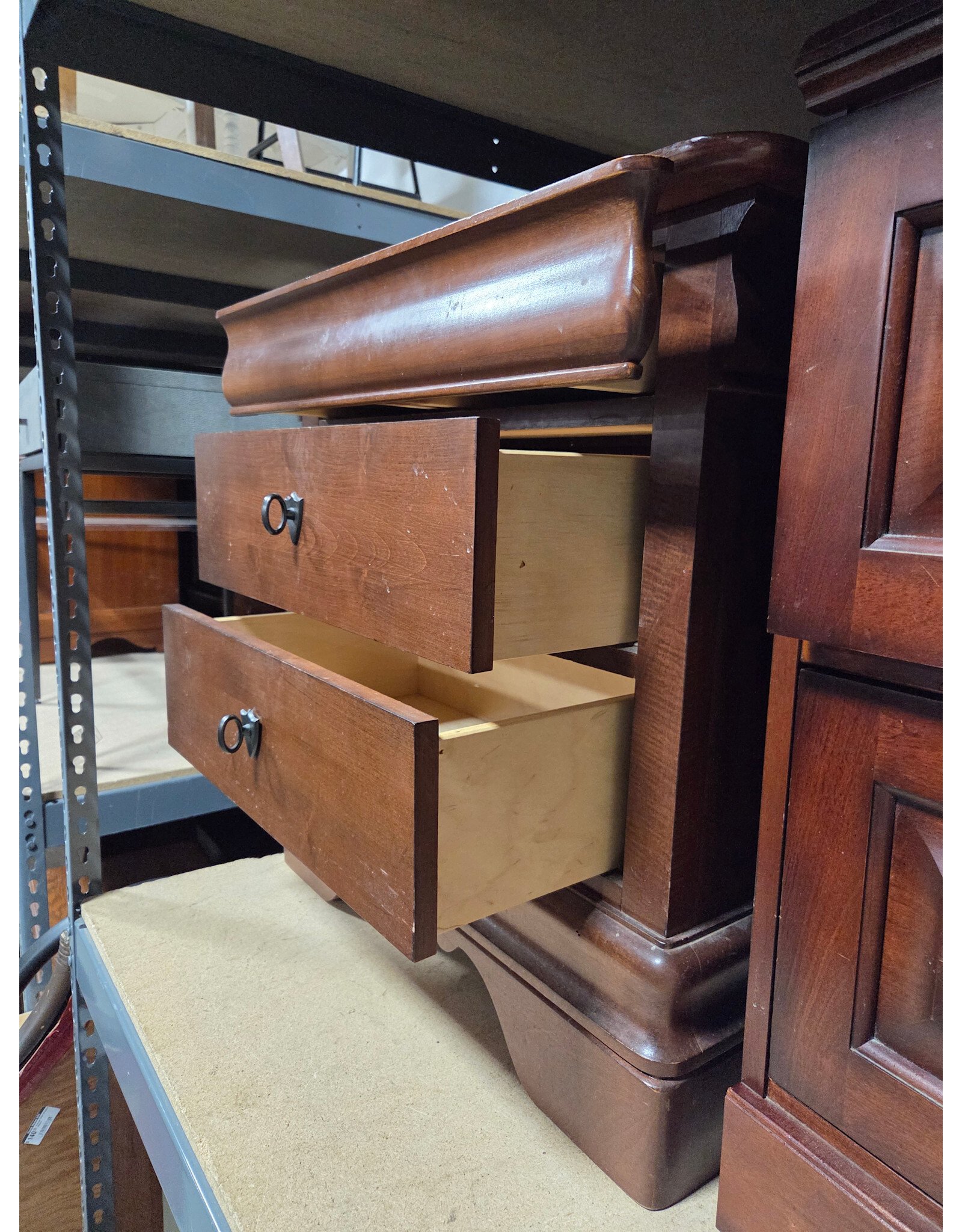 Kincaid Chateau Royale Wooden Nightstand