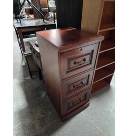 Winner's Only 3-Drawer File Cabinet