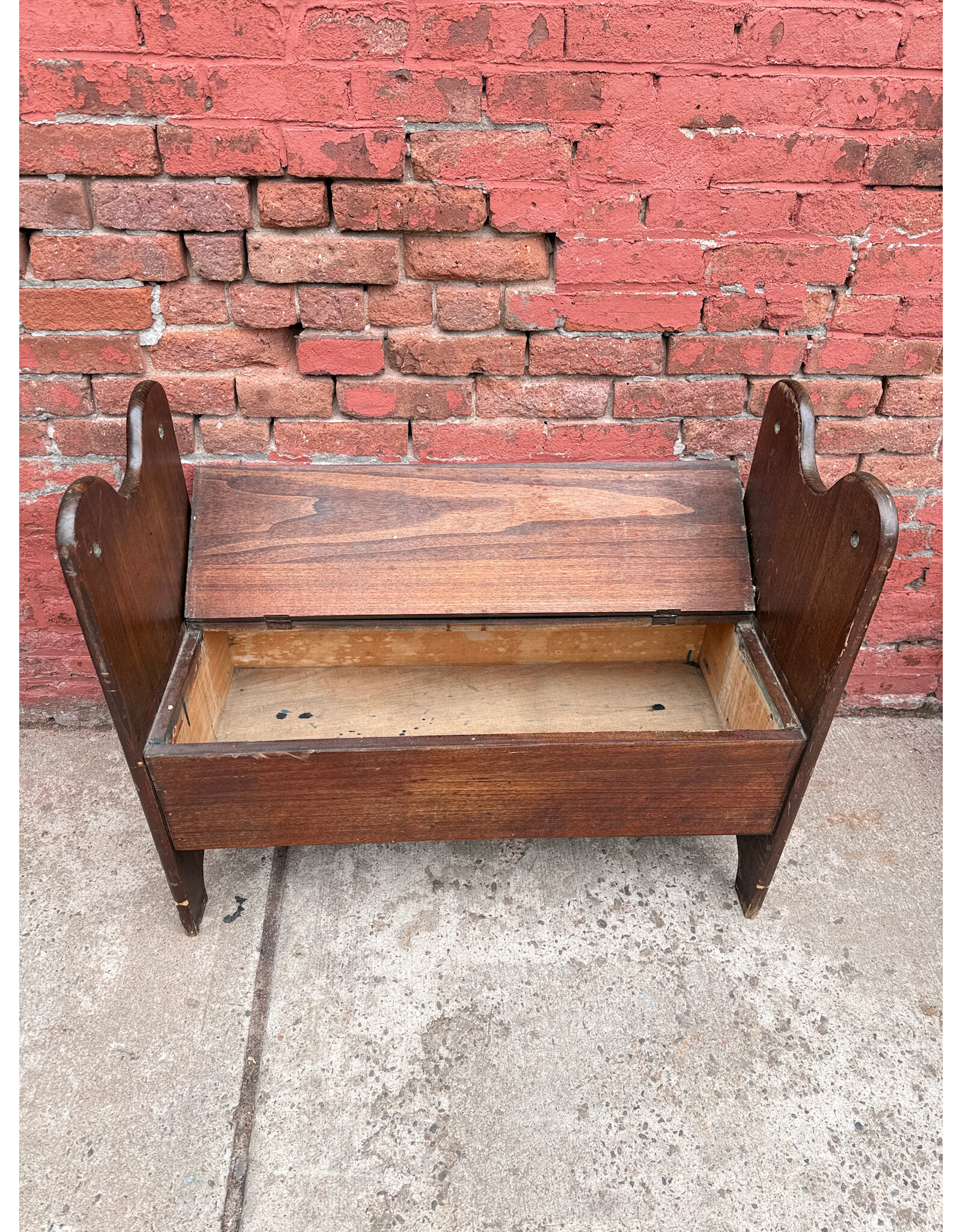 Primitive Early American Storage Bench