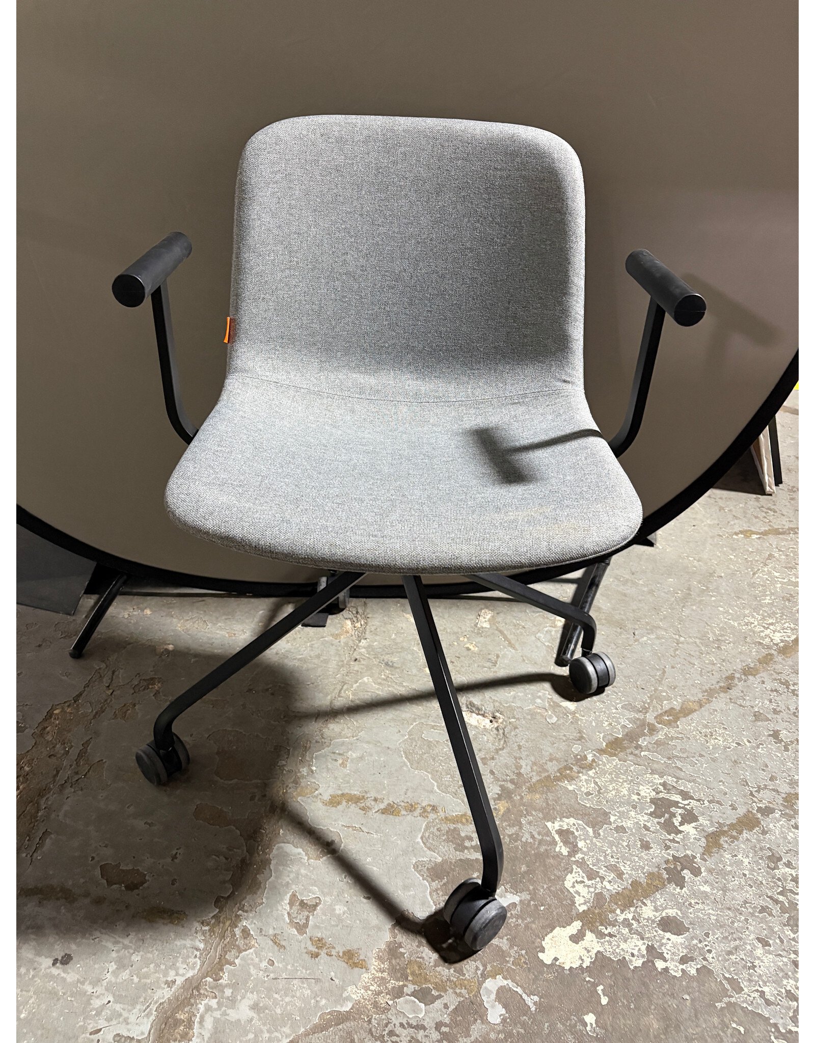 Poppin Gray Key Meeting Chair