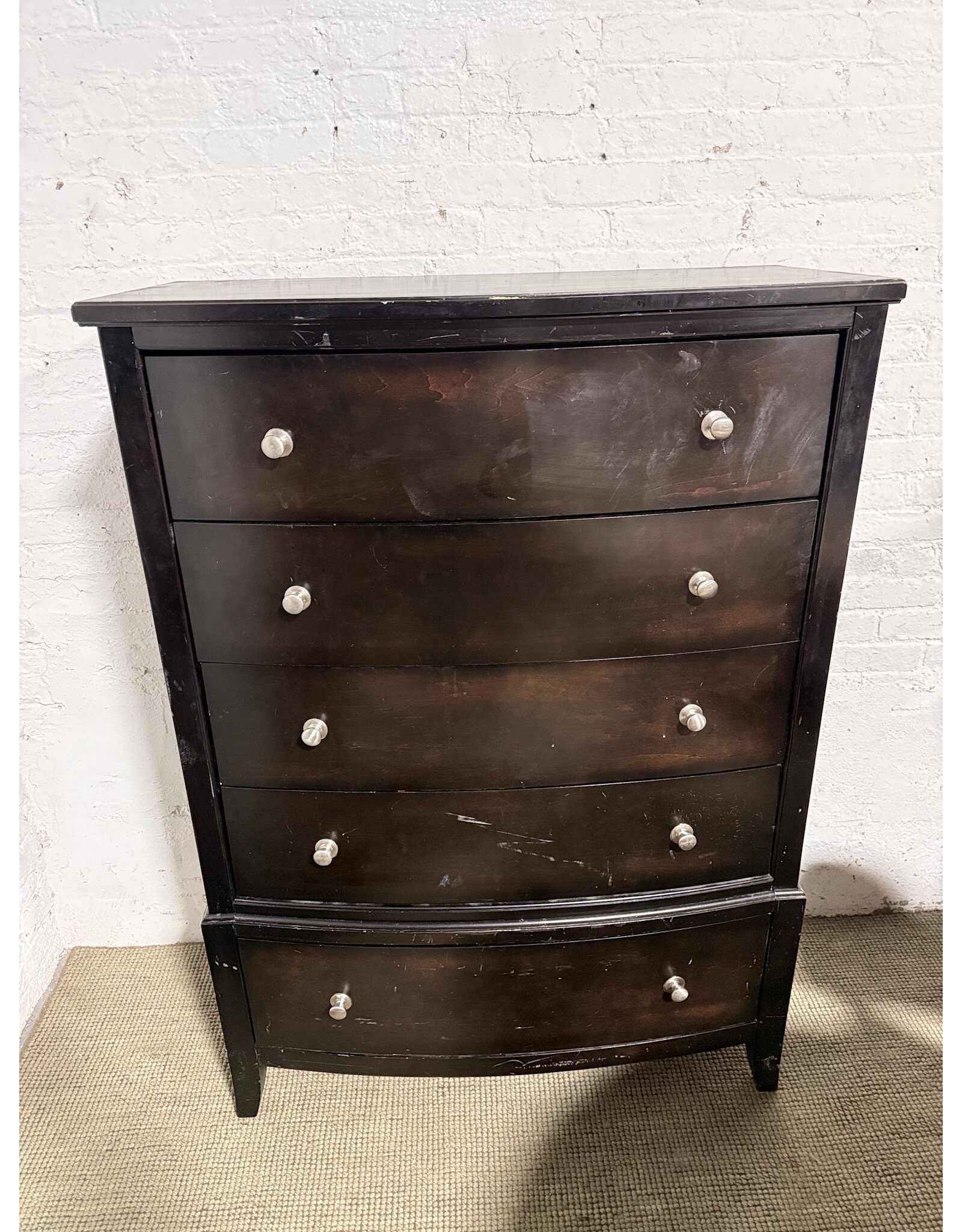 Armenia Modern Wood 5-Drawer Dresser