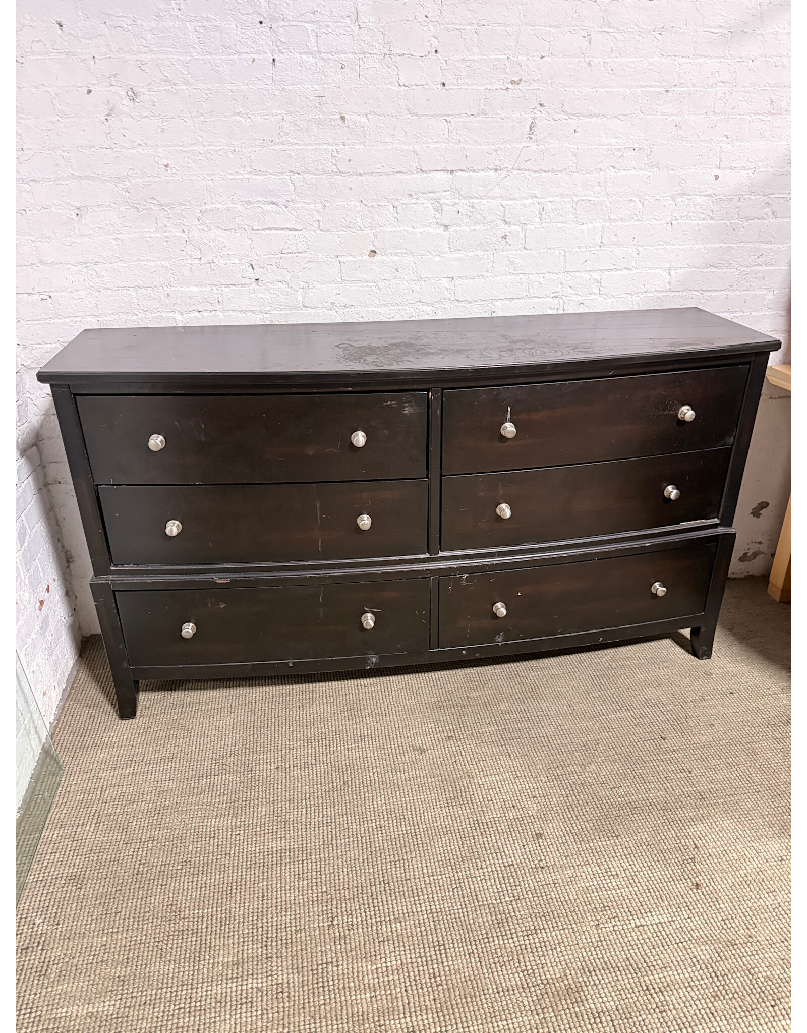 Armenia Modern Wood 6-Drawer Dresser