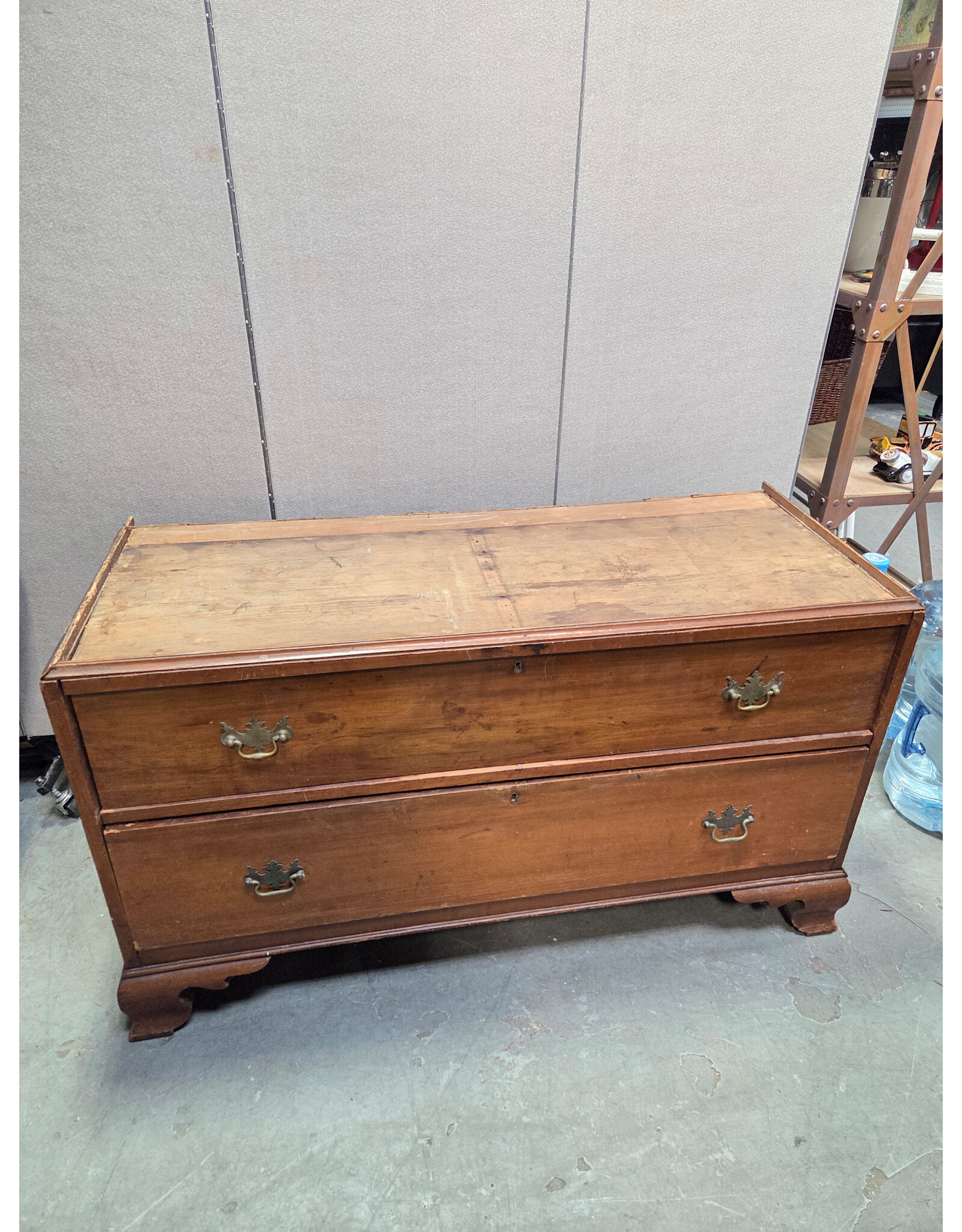 Antique Wooden 2-Drawer Chest