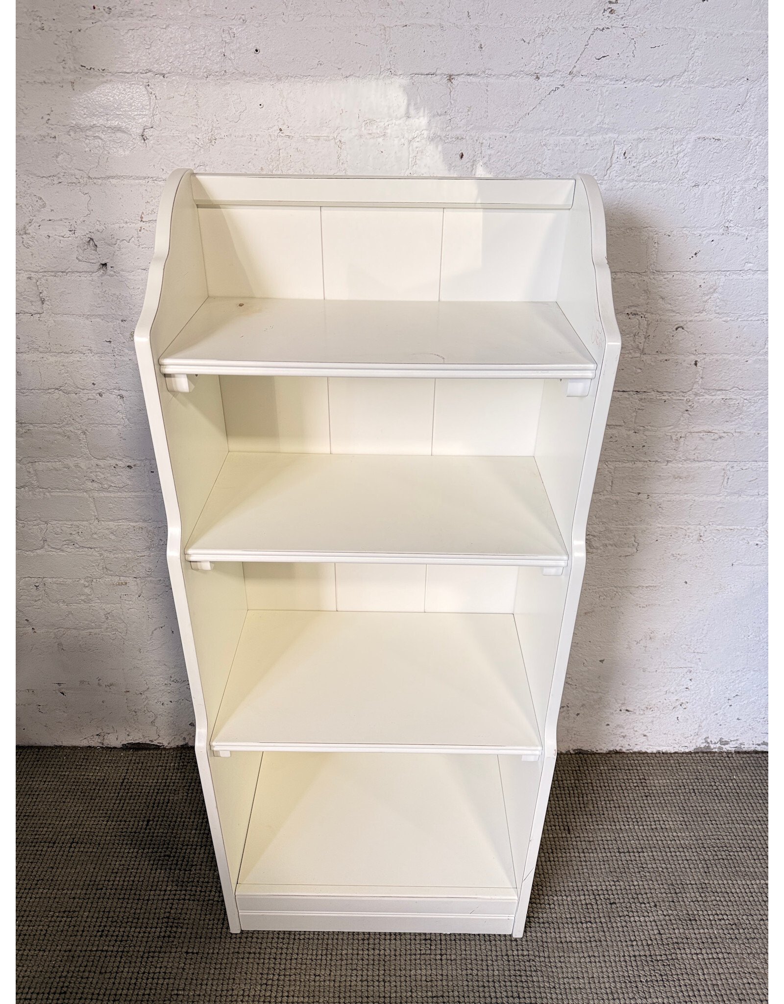 Modern 4-Shelf Display Shelf/Bookcase