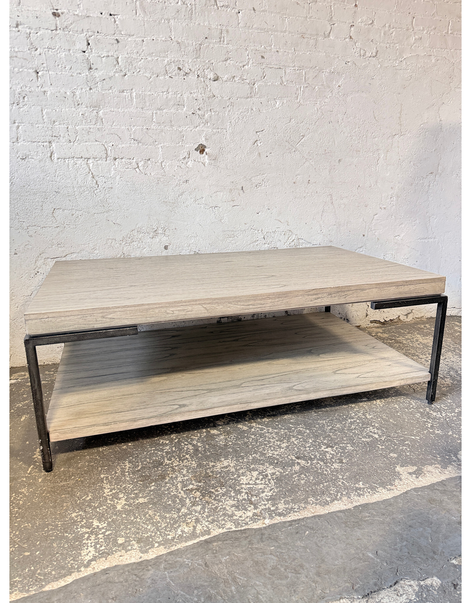 Hekman Sierra Heights Rectangular Coffee Table