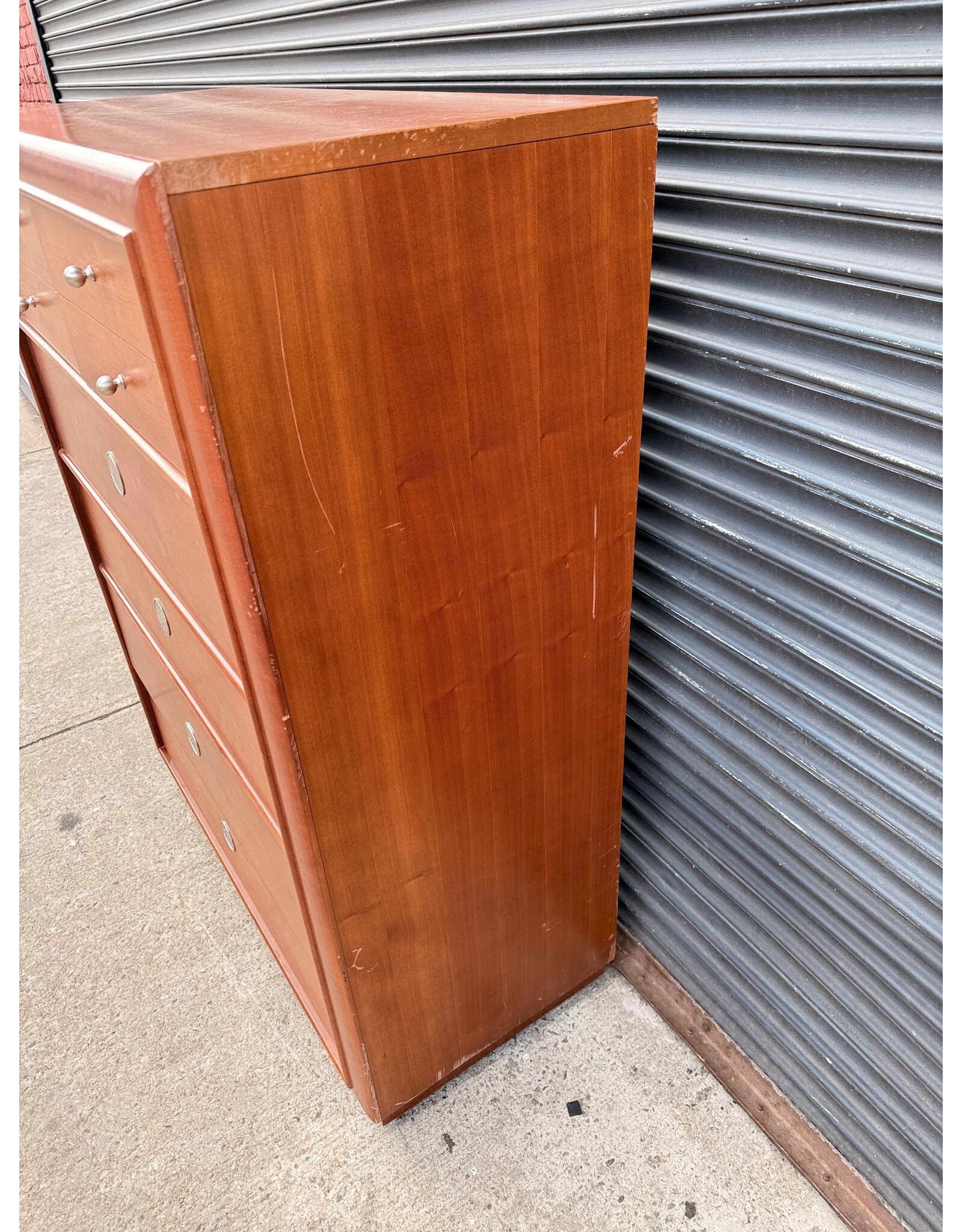 Stanley Young American 6-Drawer Wood Dresser