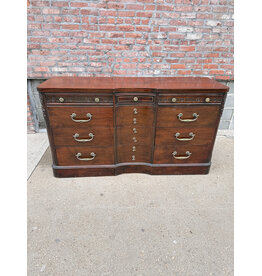 Vintage Henkel Harris Serpentine Front Dresser Made of Mahogany with Brass Hardware, 12-Drawers