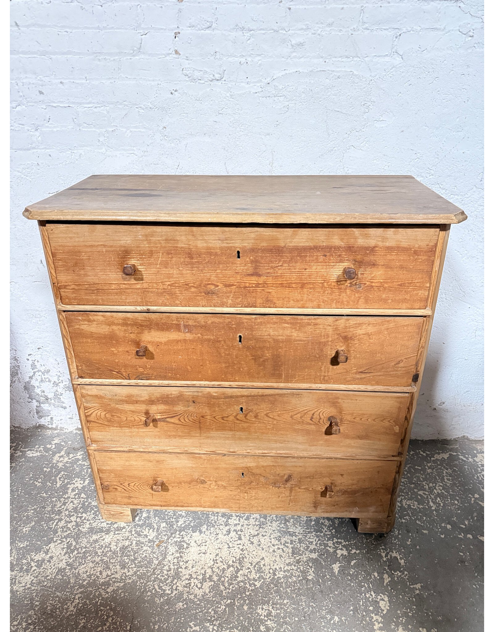 Rustic Solid Pine 4-Drawer Chest