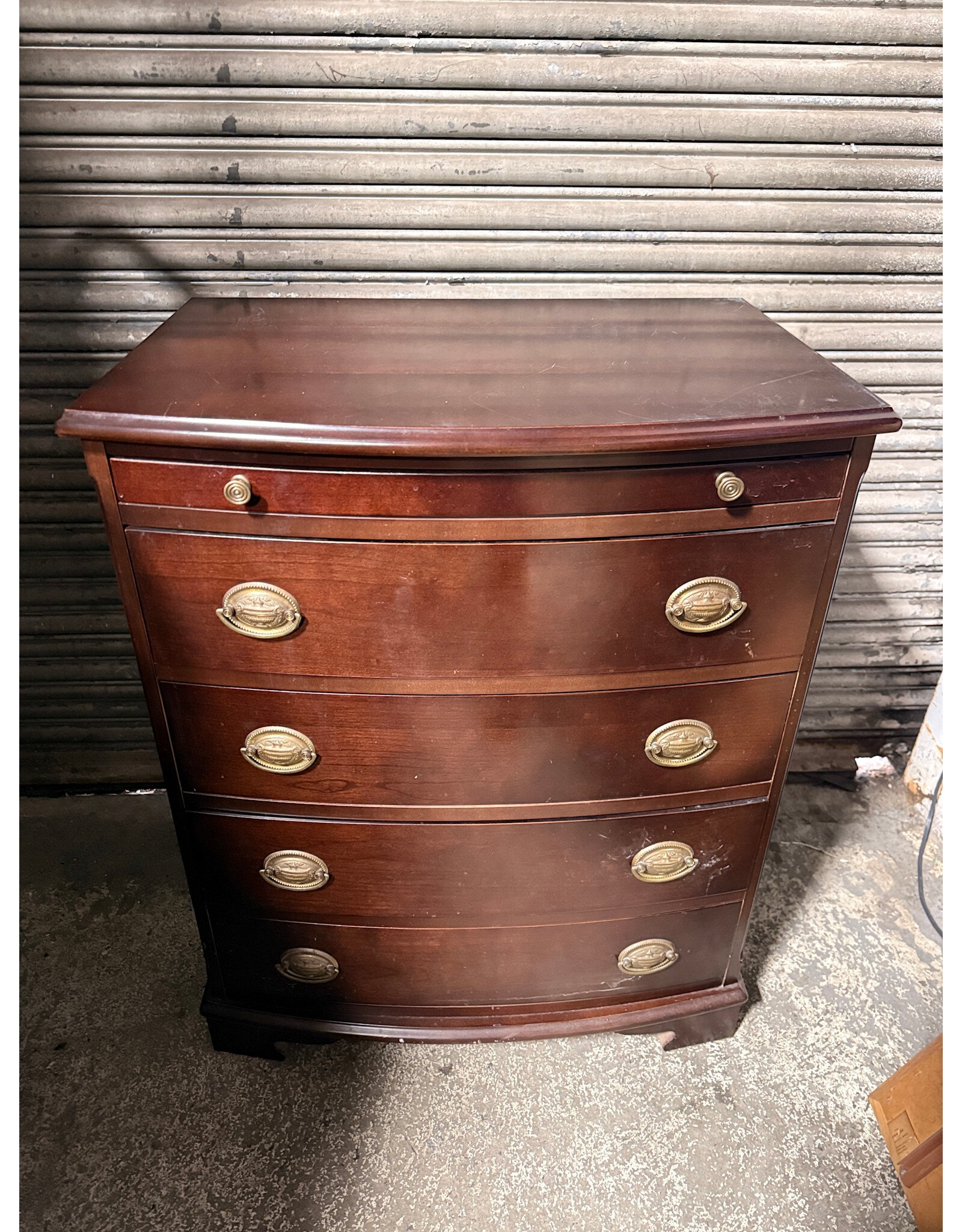 Mahogany Bow-Front 4-Drawer Chest