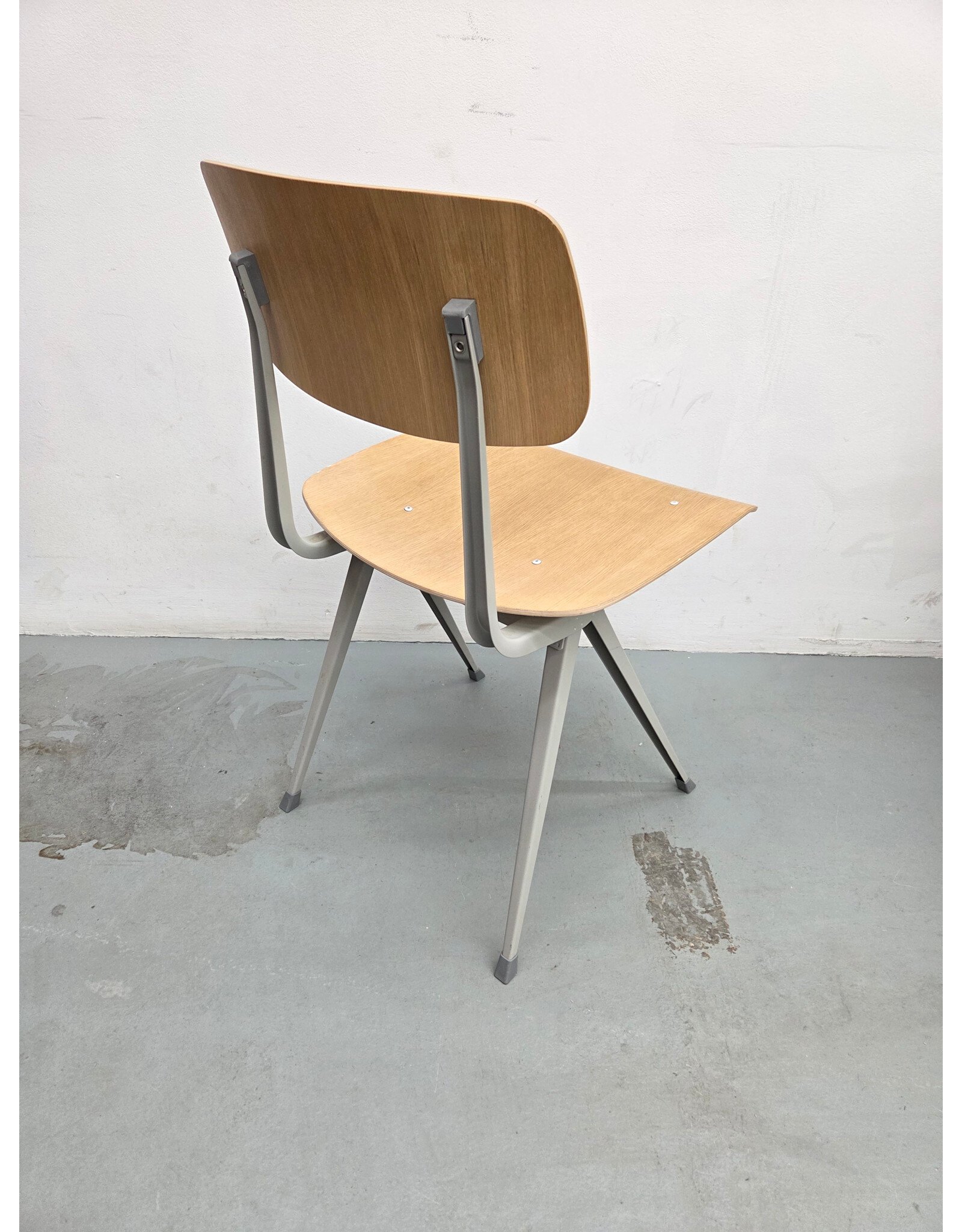 Hay Result Chair