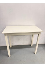 Counter Island White Wooden Table