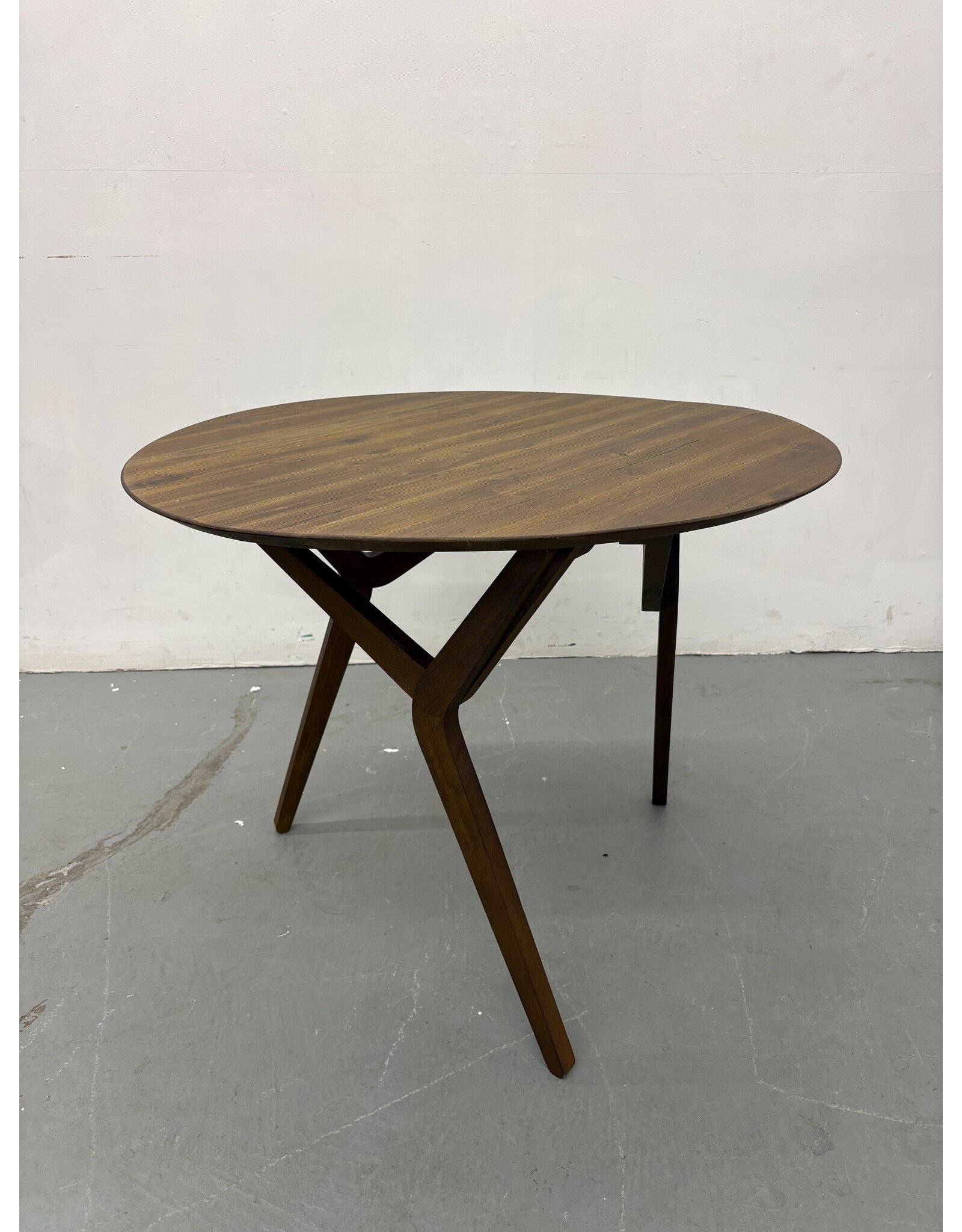 Boraam Ind. Sydney Adjustable Table Chestnut Finish