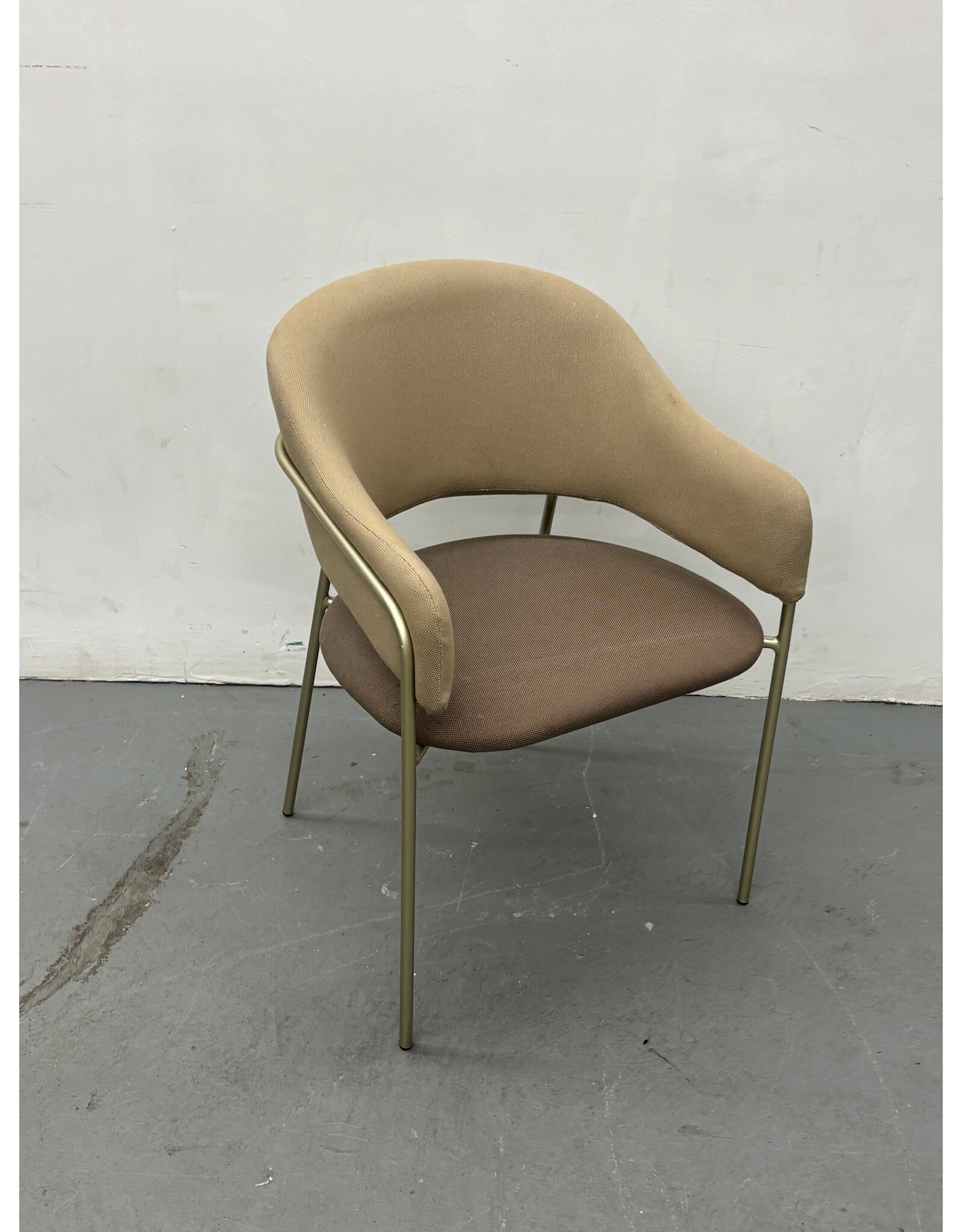 Uphosltered Metal Frame Armchair