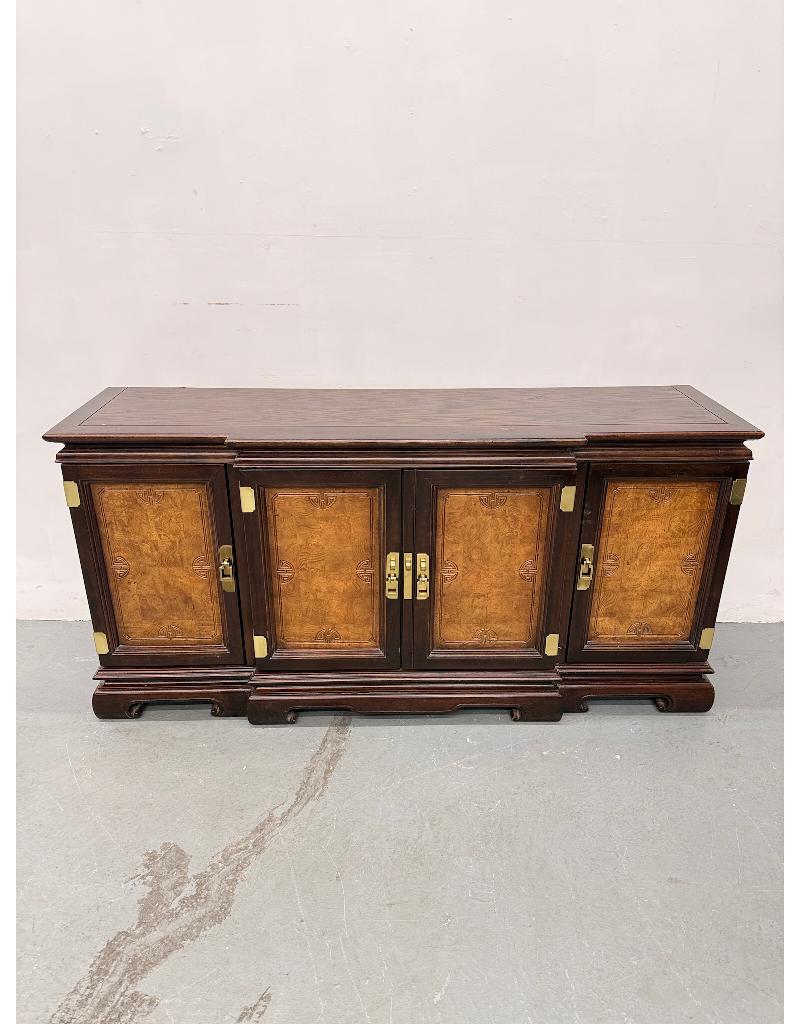 Vintage 1989 Burlwood Chinoiserie Console Cabinet