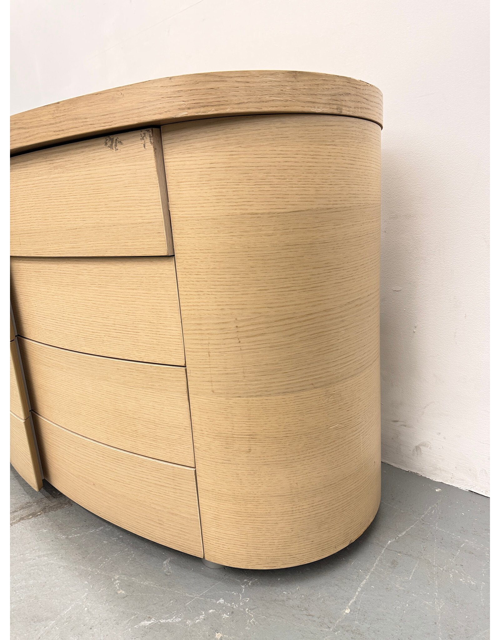 Italian Modern 8-Drawer Wood Dresser