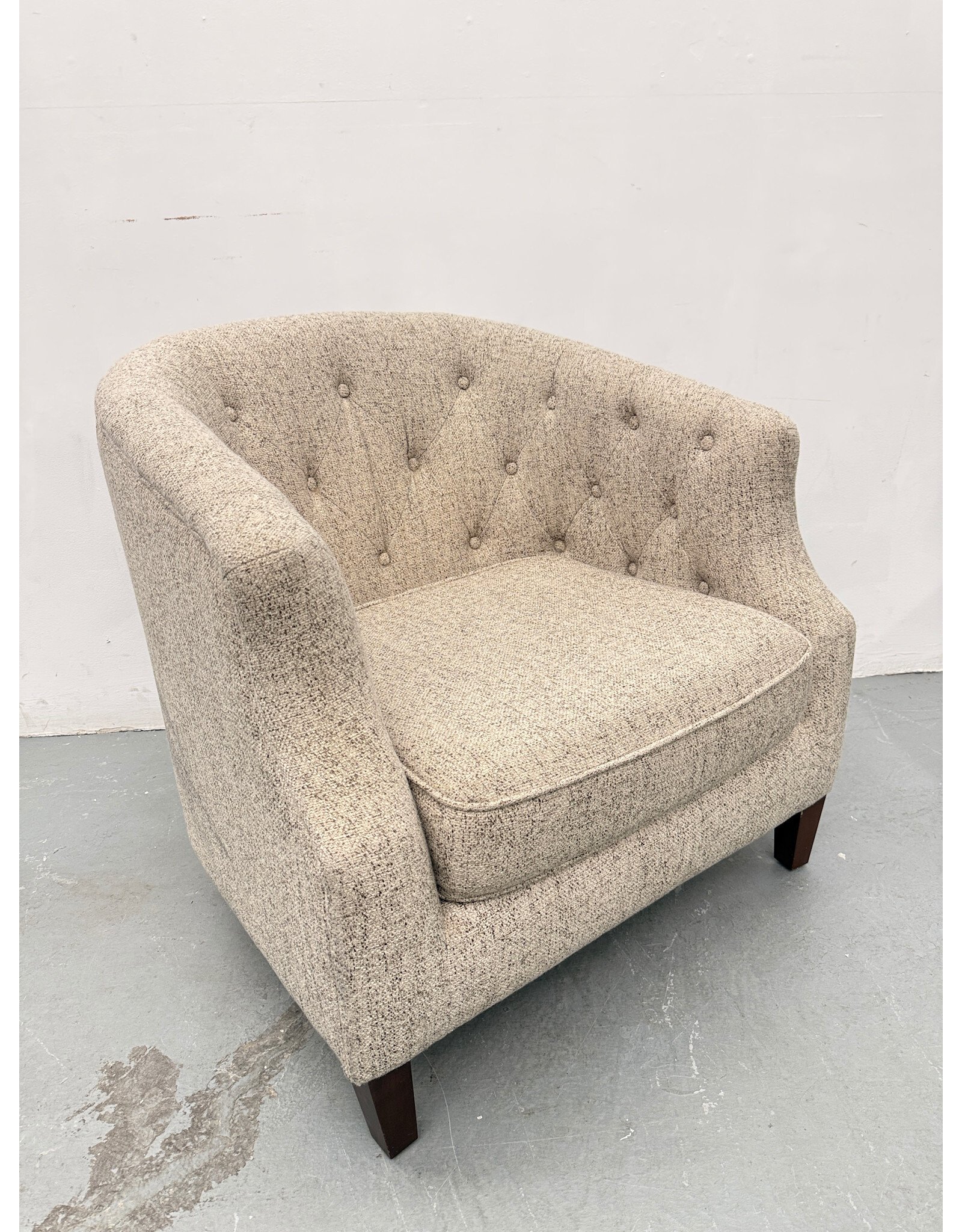 Upholstered Barrel Arm Chair