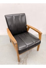 Black Leather Lounge Chair