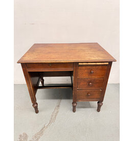 Federal Style Oak Executive Desk