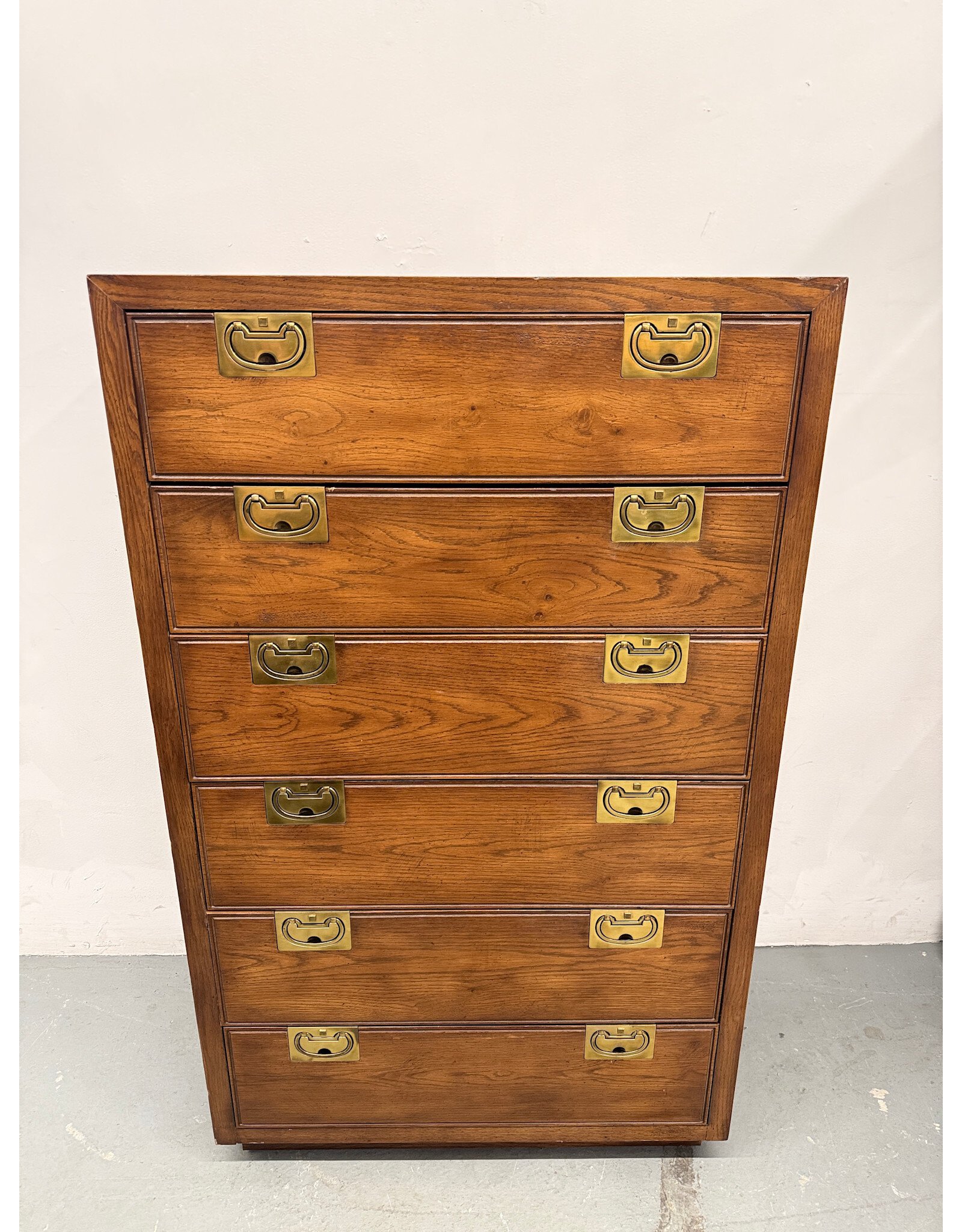 Henredon Bachelors 6-Drawer Wood Dresser