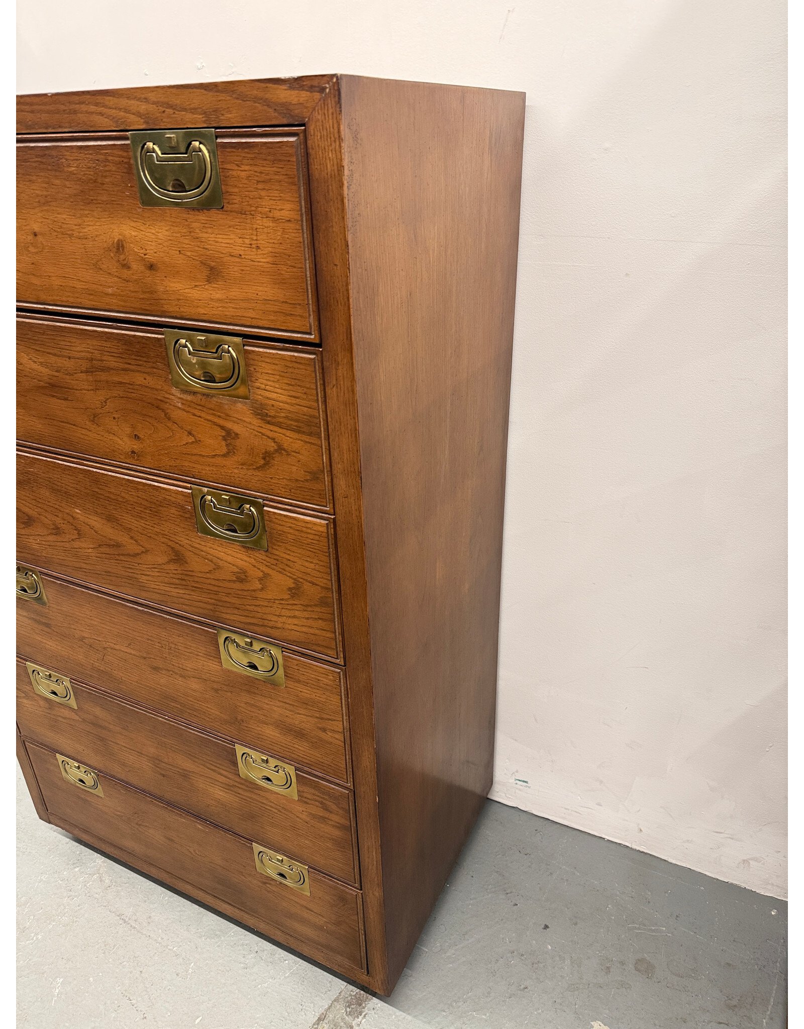 Henredon Bachelors 6-Drawer Wood Dresser