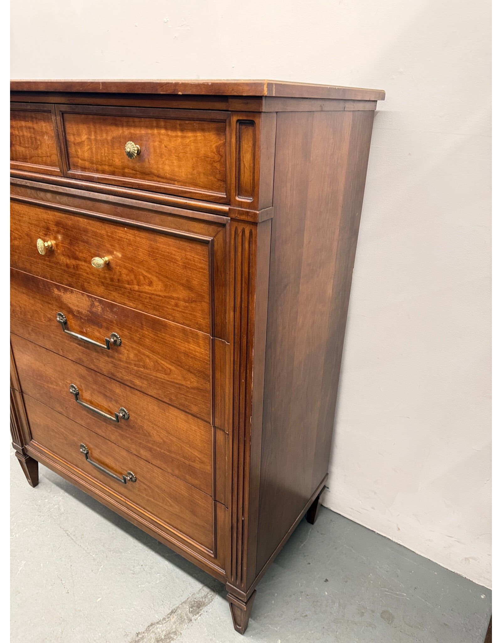 Henredon 5-Drawer Wood Dresser