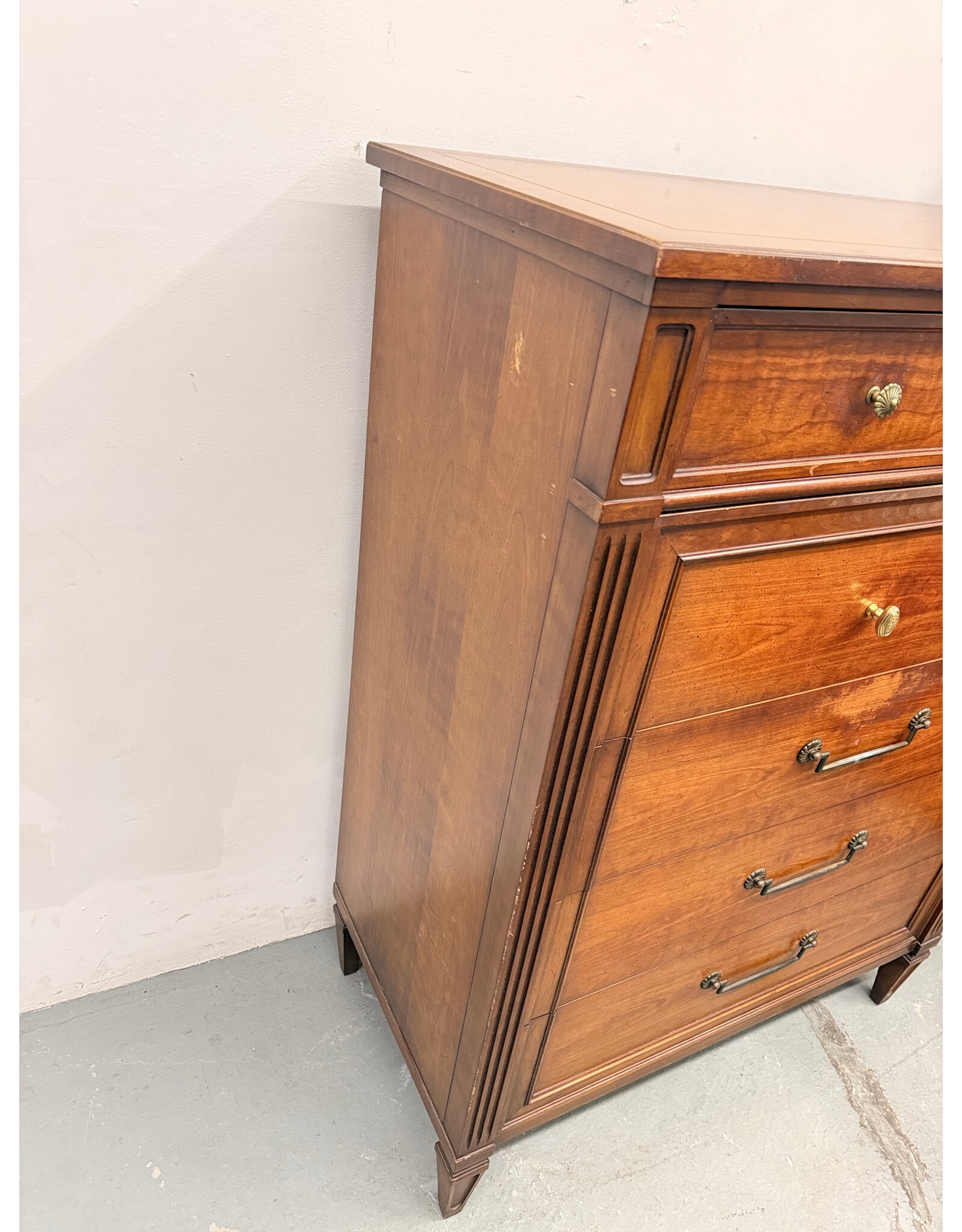 Henredon 5-Drawer Wood Dresser