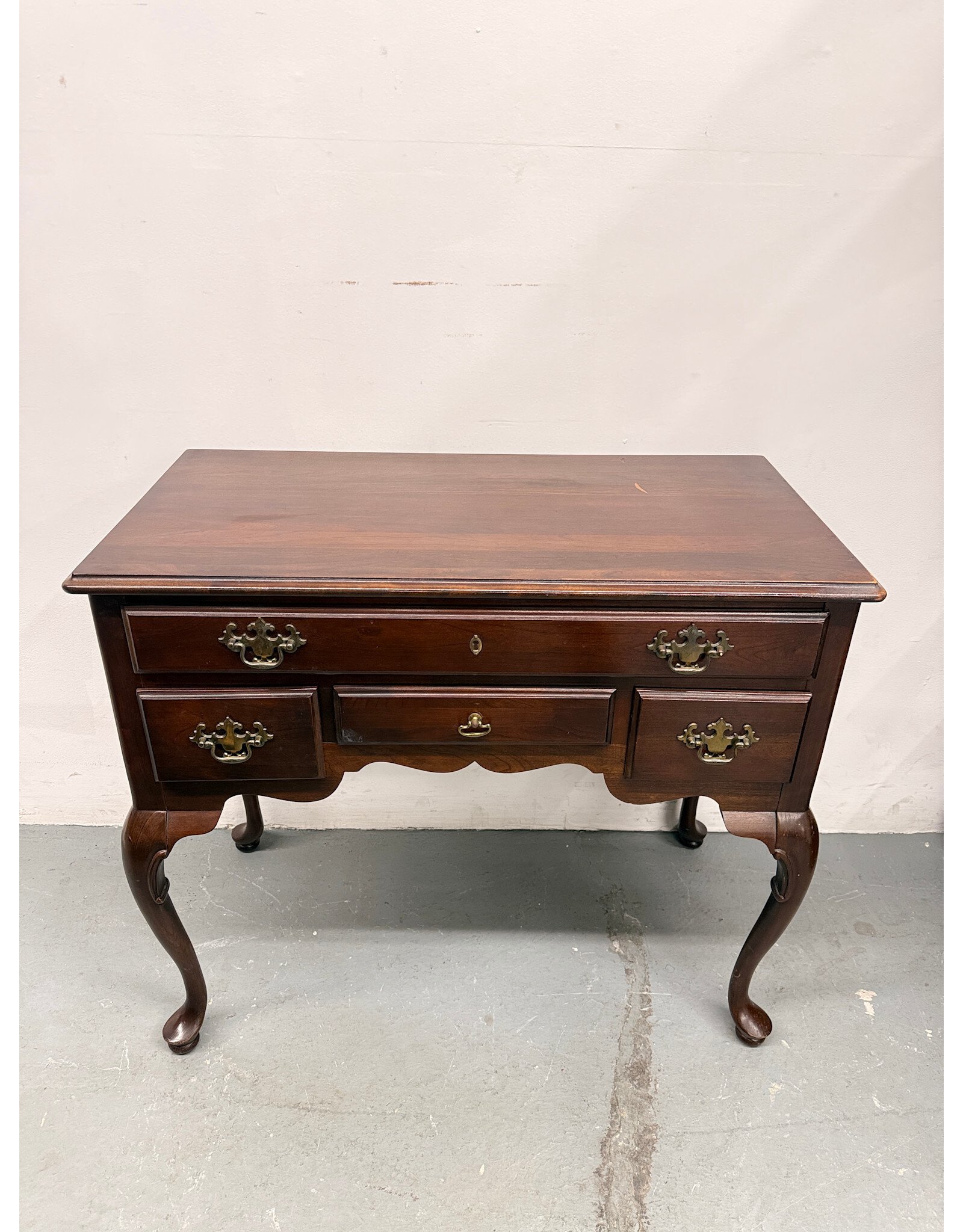 Queen Anne Style 4-Drawer Lowboy
