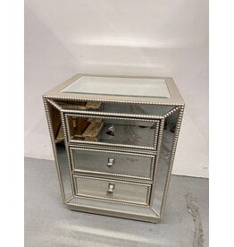 Silver Mirrored 3-Drawer Dresser