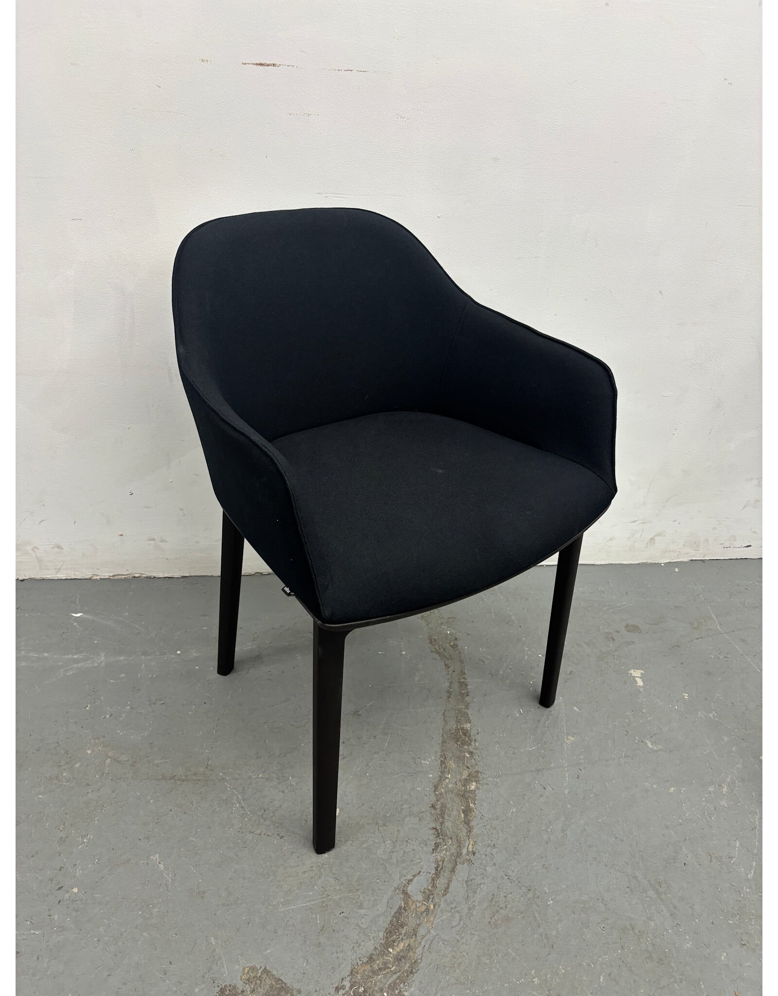 Vitra Softshell Chair