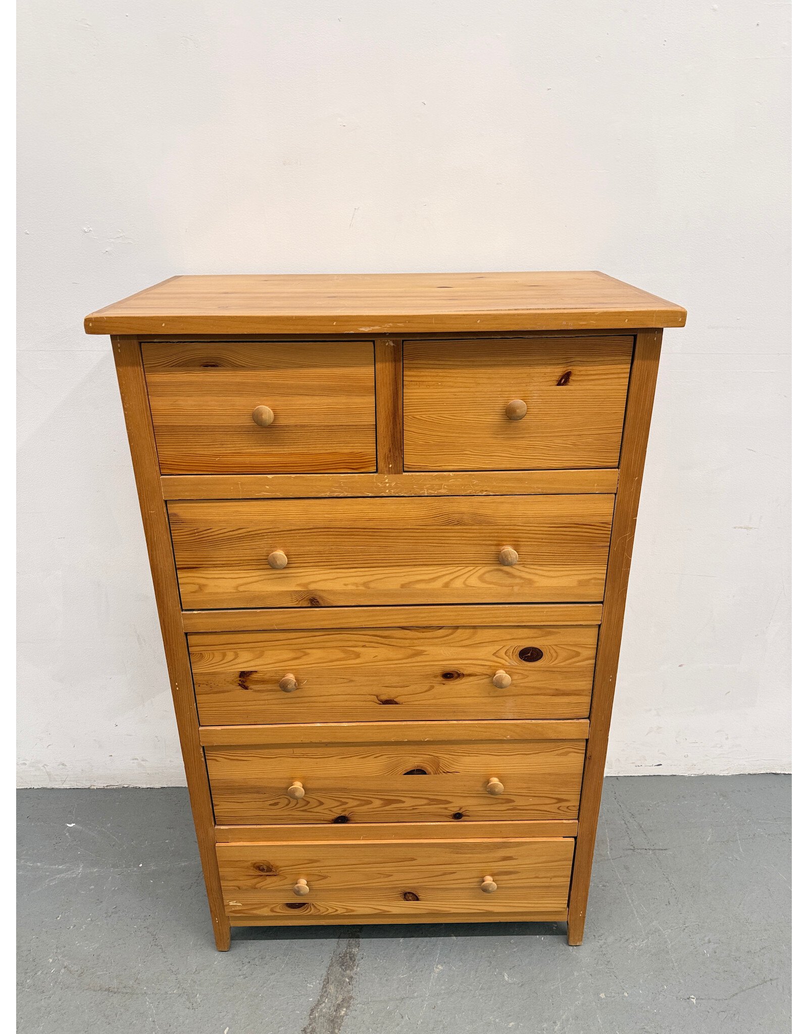6-Drawer Wooden Dresser