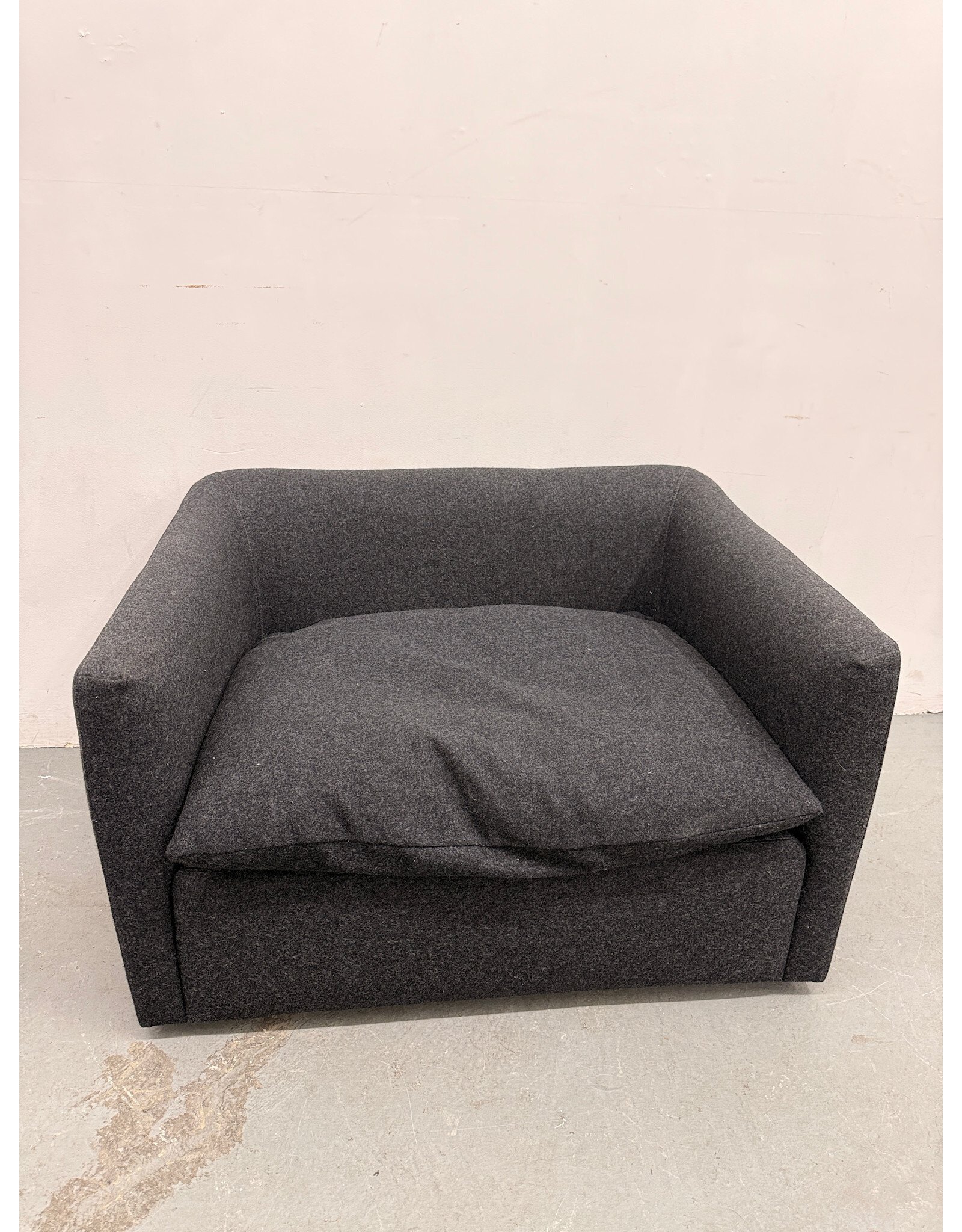 Modern Grey Fabric Lounge Chair
