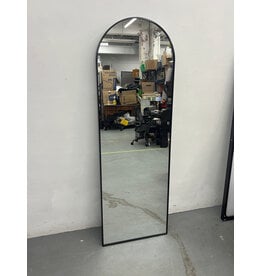 Black Rounded Standing Mirror