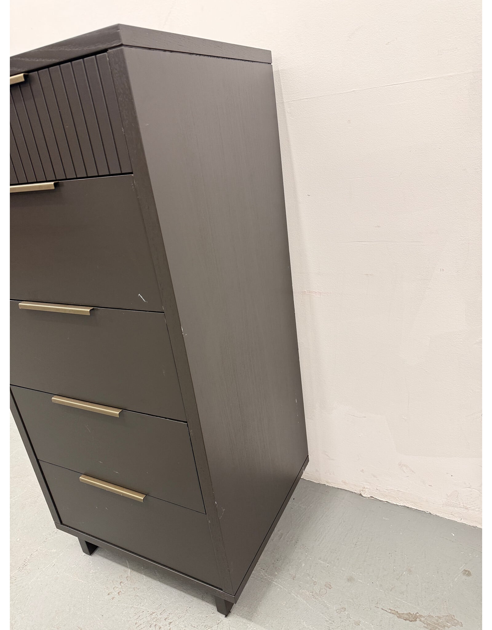 Modern Granville Tall 5-Drawer Narrow Dresser
