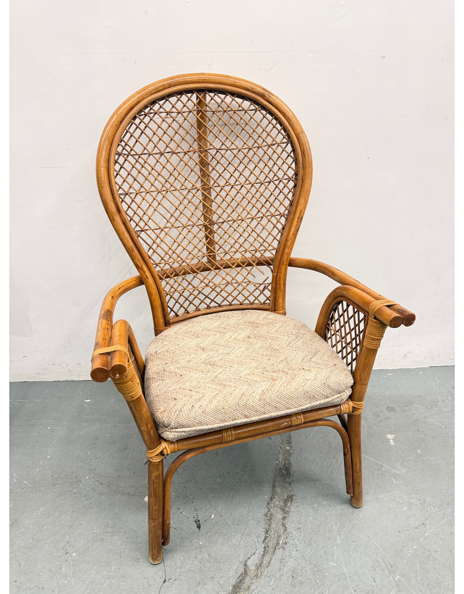 Vintage Mid-Century Boho Chic Brown Bamboo Rattan Chair