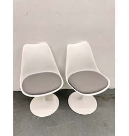 Mid-Century Modern Style Tulip Side Chair